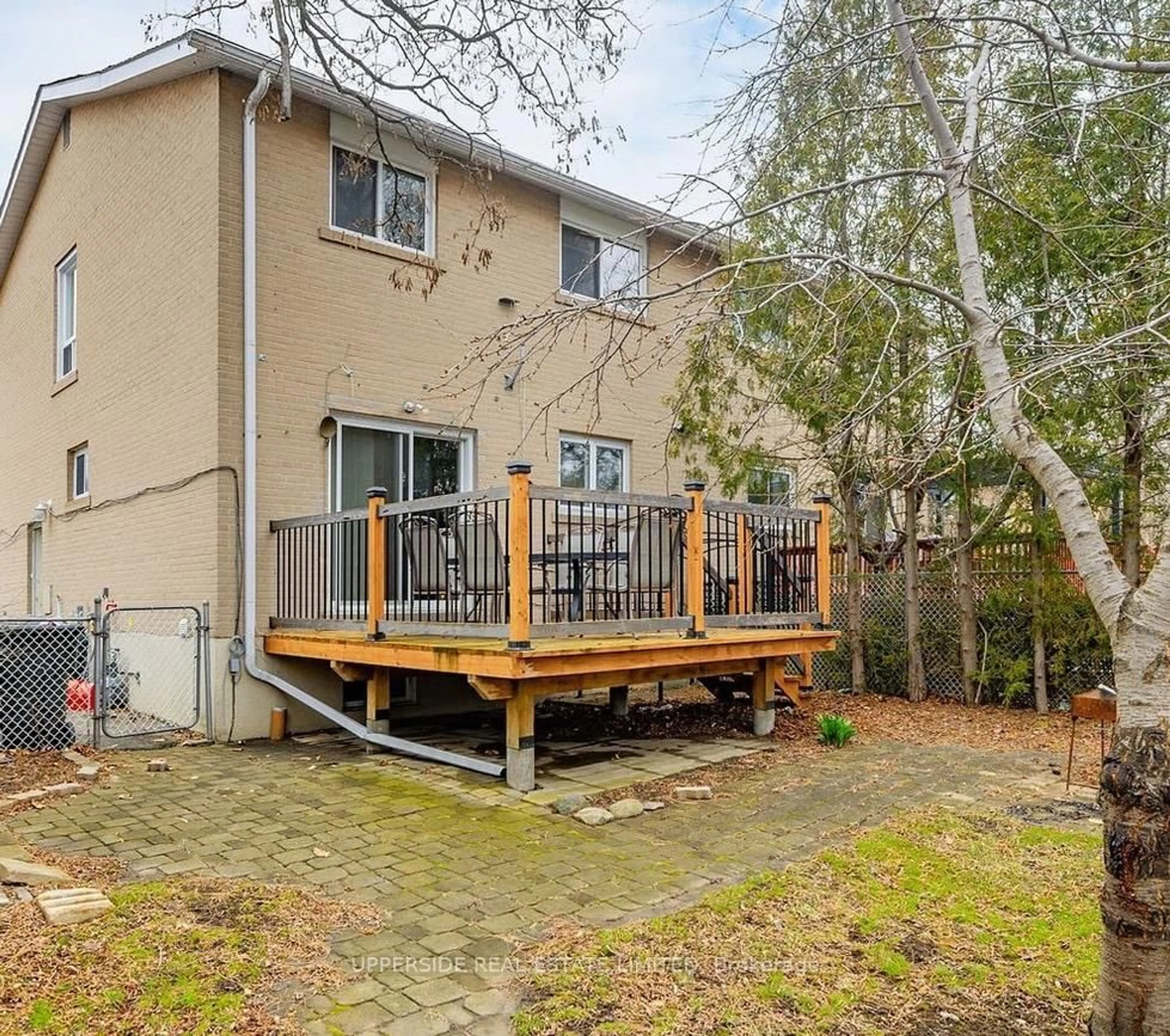 Patio, street for 60 Elise Terr, Toronto Ontario M2R 2X1