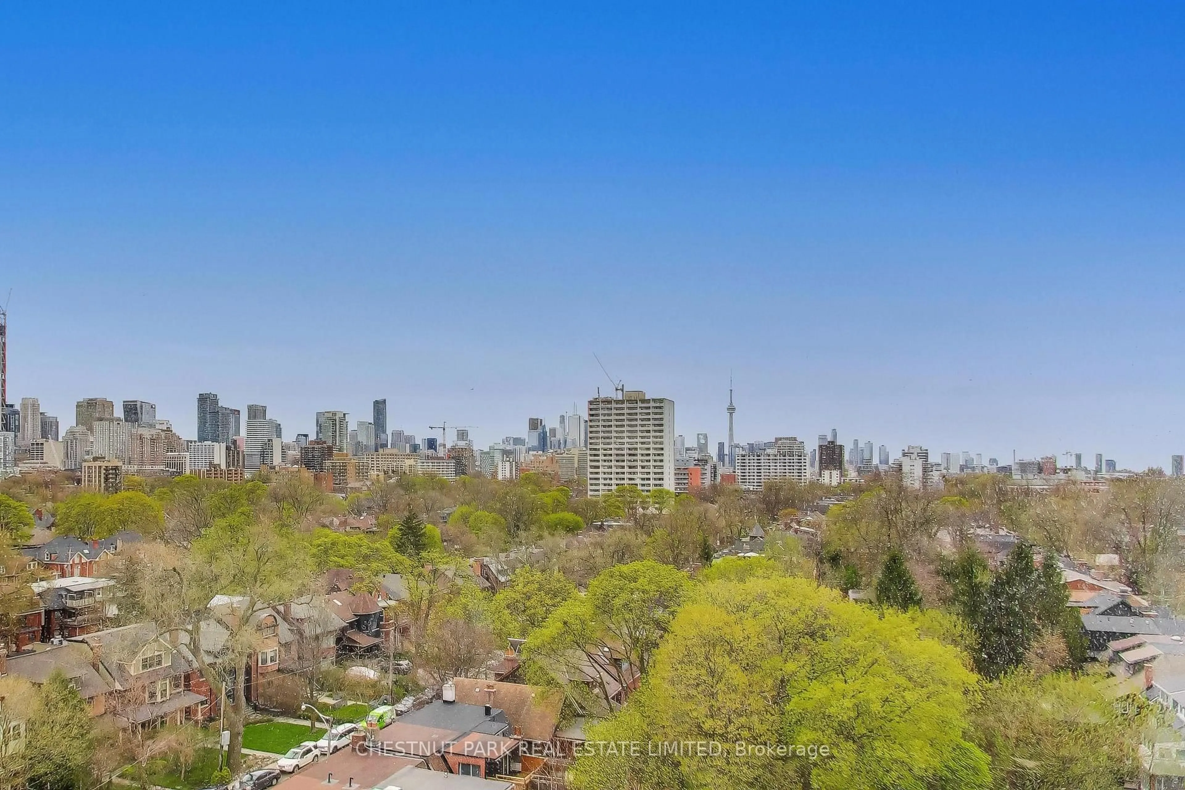 A pic from outside/outdoor area/front of a property/back of a property/a pic from drone, city buildings view from balcony for 328 Dupont St #901, Toronto Ontario M5R 1V9