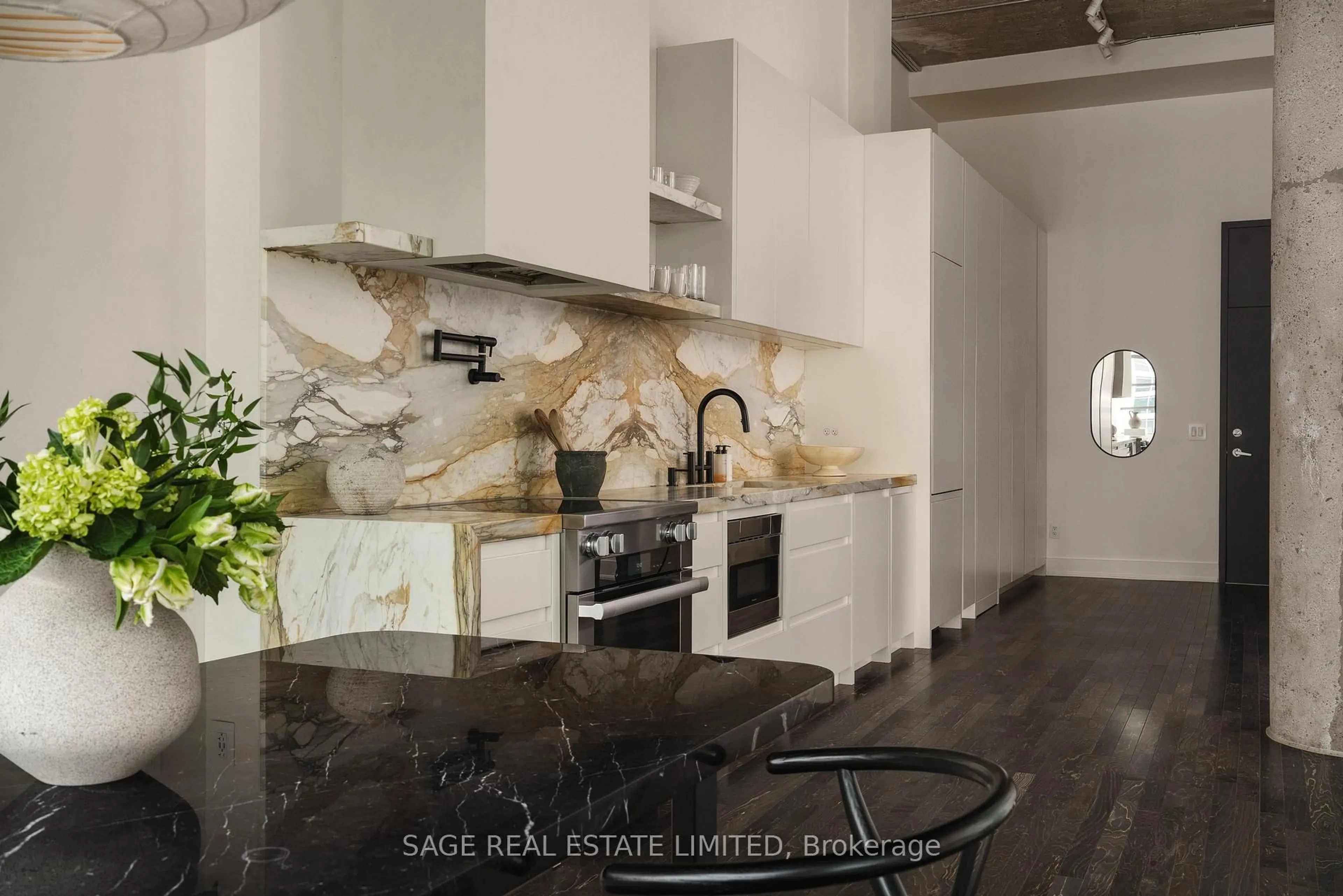 Contemporary kitchen, ceramic/tile floor for 637 Lake Shore Blvd #318, Toronto Ontario M5V 3J6