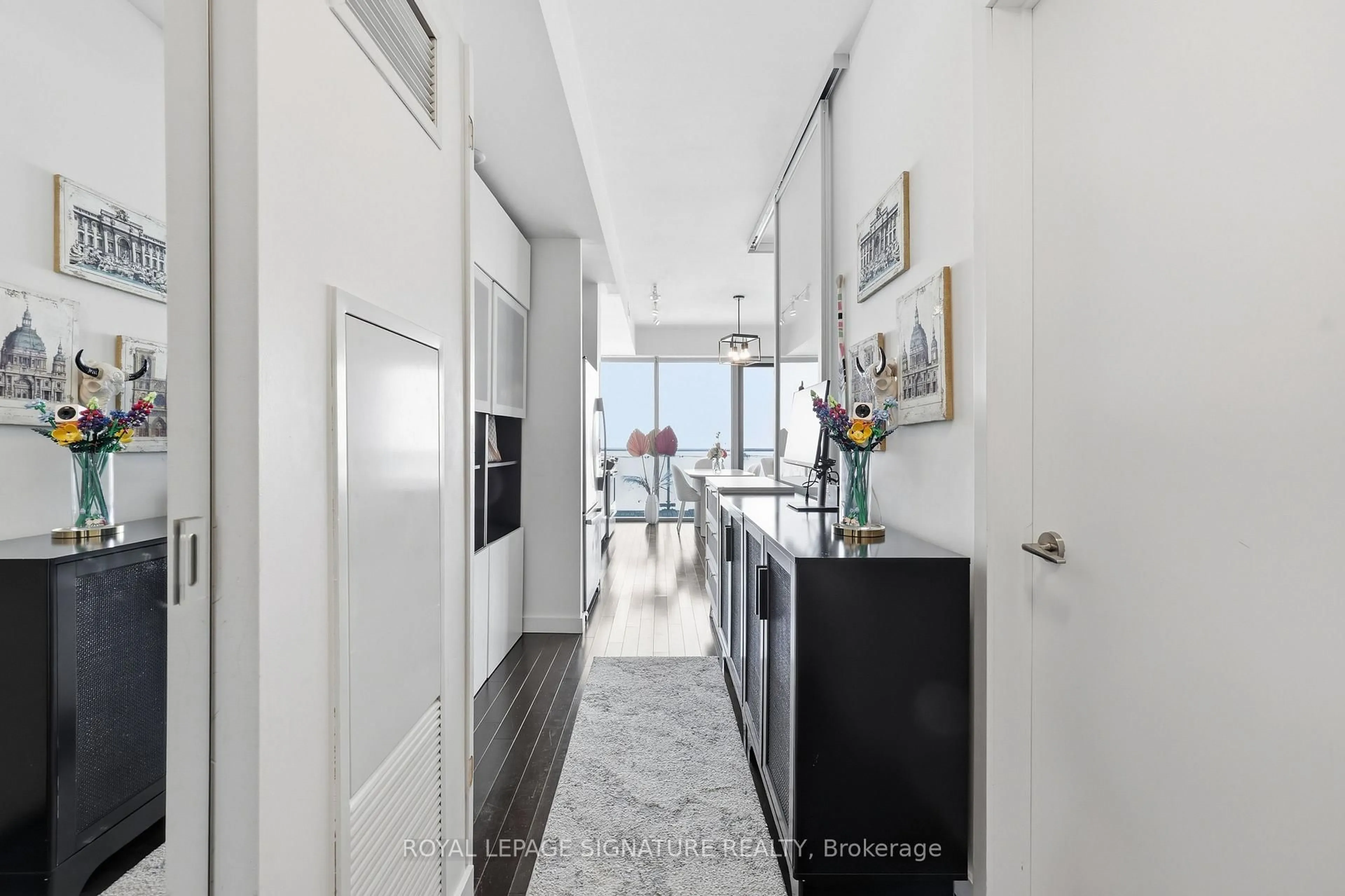 Unknown for 390 Cherry St #2805, Toronto Ontario M5A 0E2