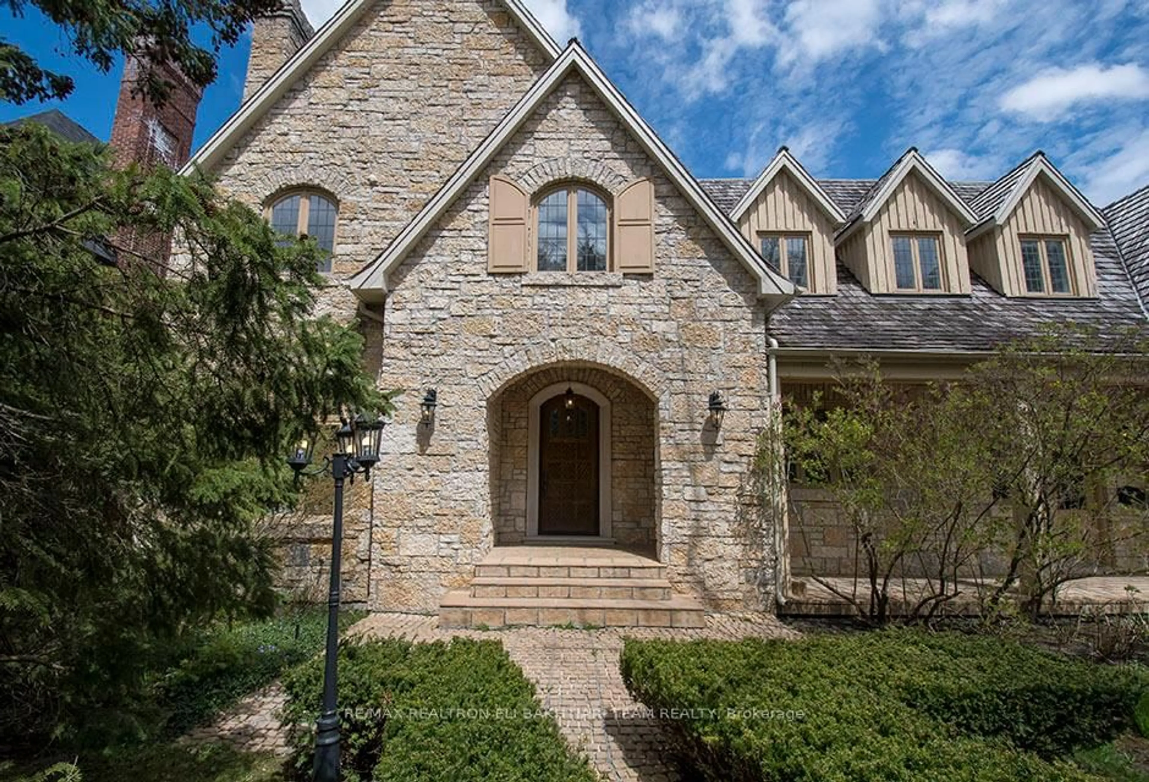 Home with brick exterior material, street for 14 St Margarets Dr, Toronto Ontario M4N 3E5