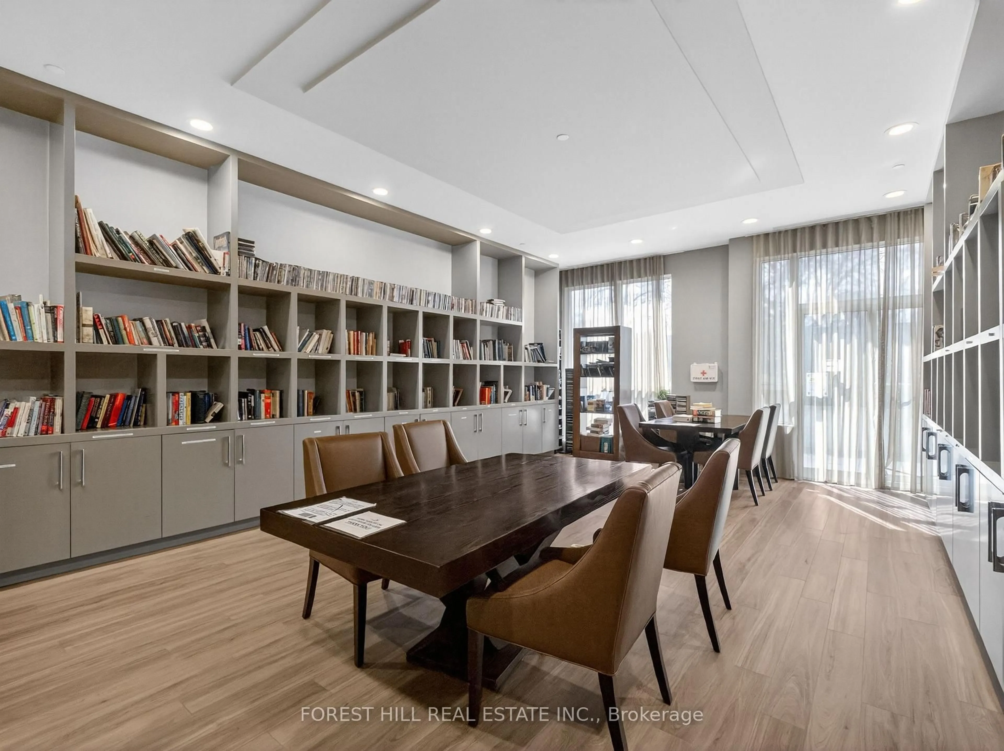 Dining room, wood/laminate floor for 35 Saranac Blvd #224, Toronto Ontario M6A 2G4