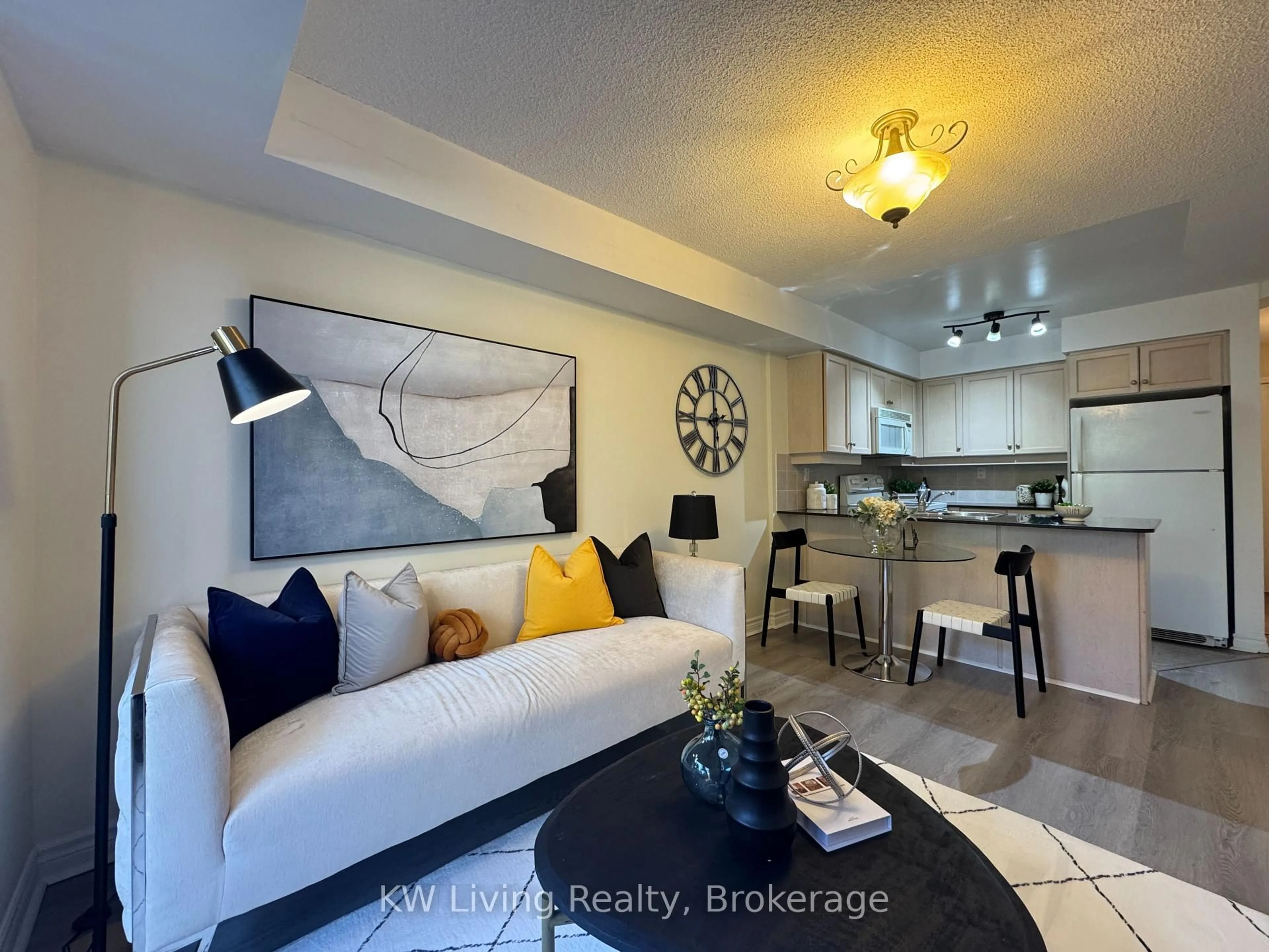 Living room with furniture, unknown for 19 Barberry Pl #204, Toronto Ontario M2K 3E3