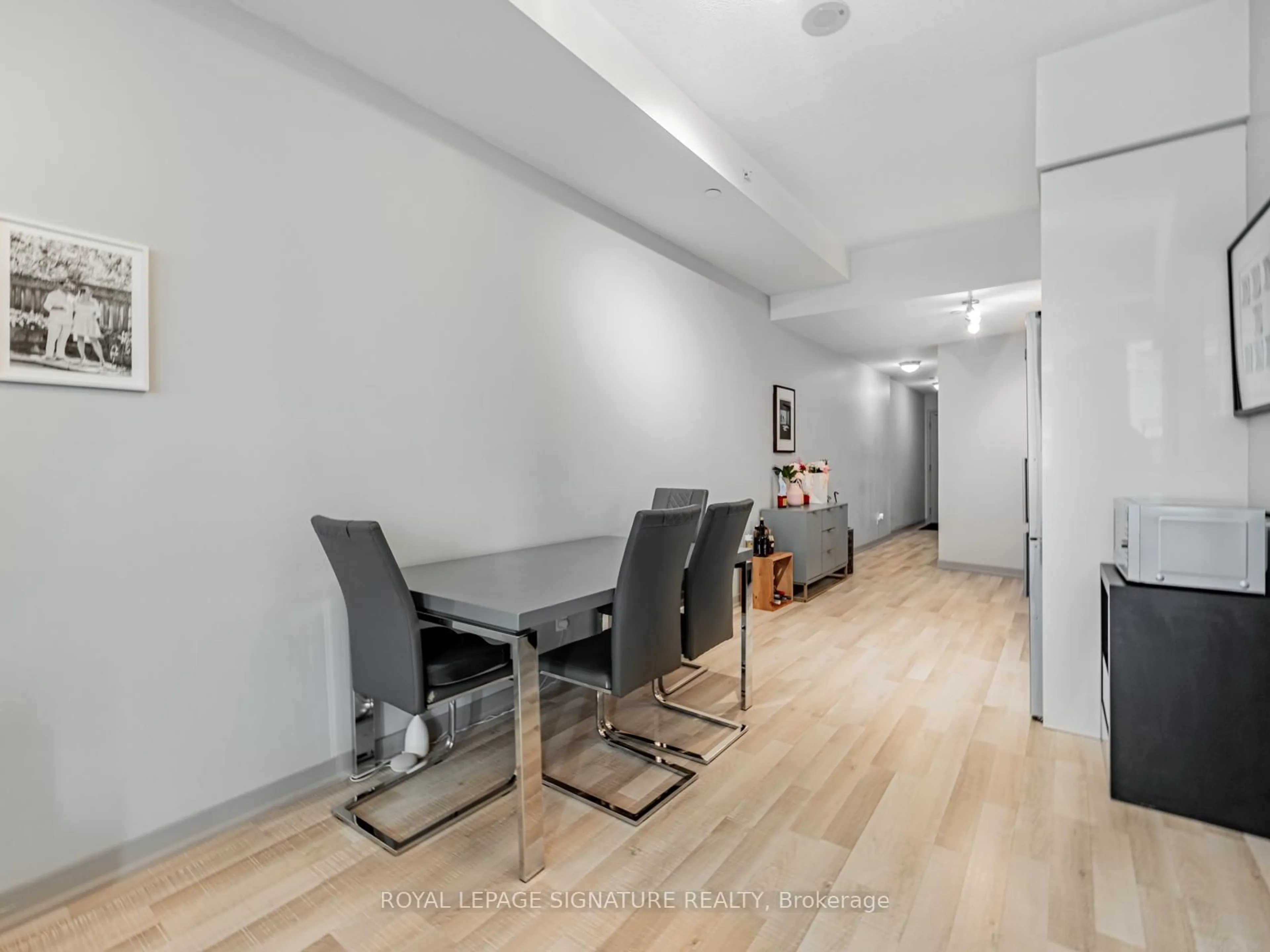 Unknown for 51 East Liberty St #202, Toronto Ontario M6K 3P8