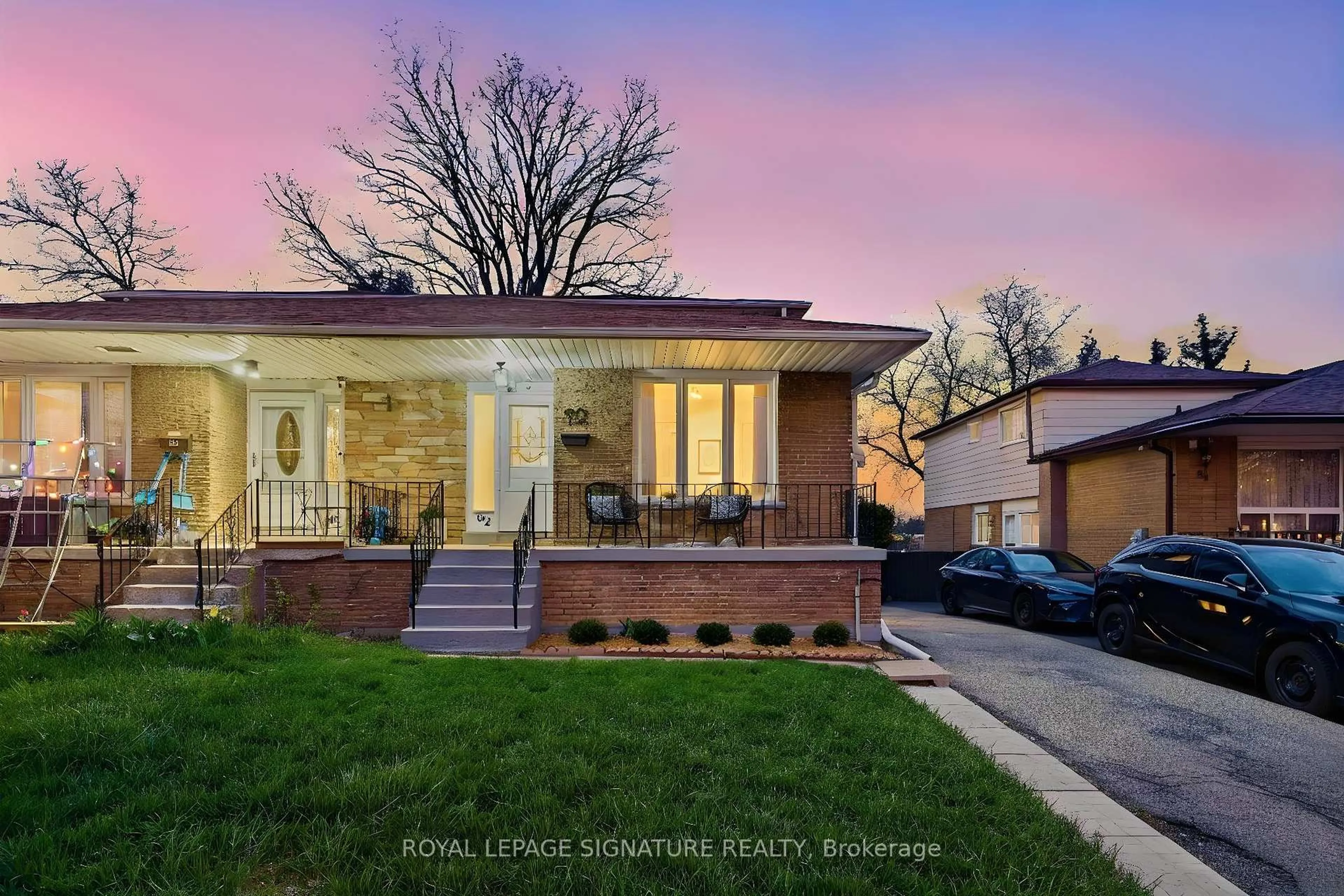 Home with brick exterior material, street for 92 Picola Crt, Toronto Ontario M2H 2N4
