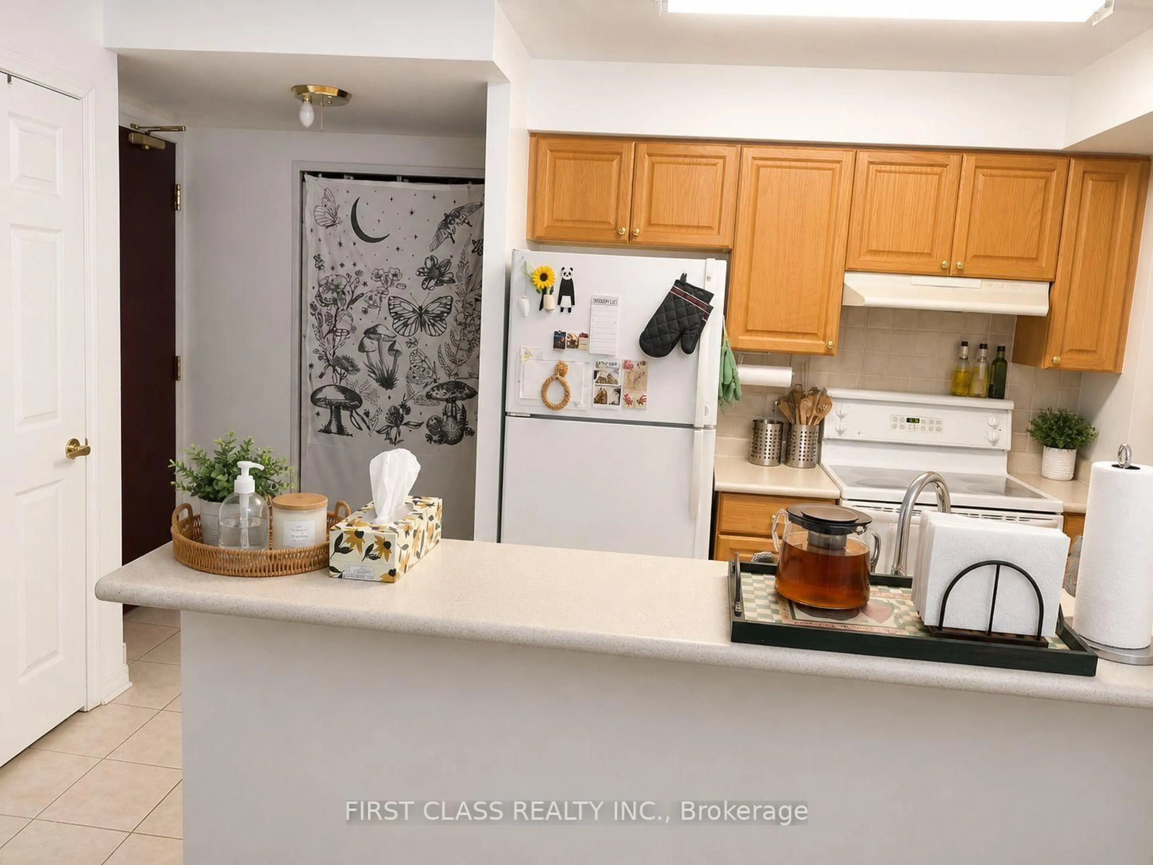 Open concept kitchen, ceramic/tile floor for 20 Olive Ave #1907, Toronto Ontario M2N 7G5