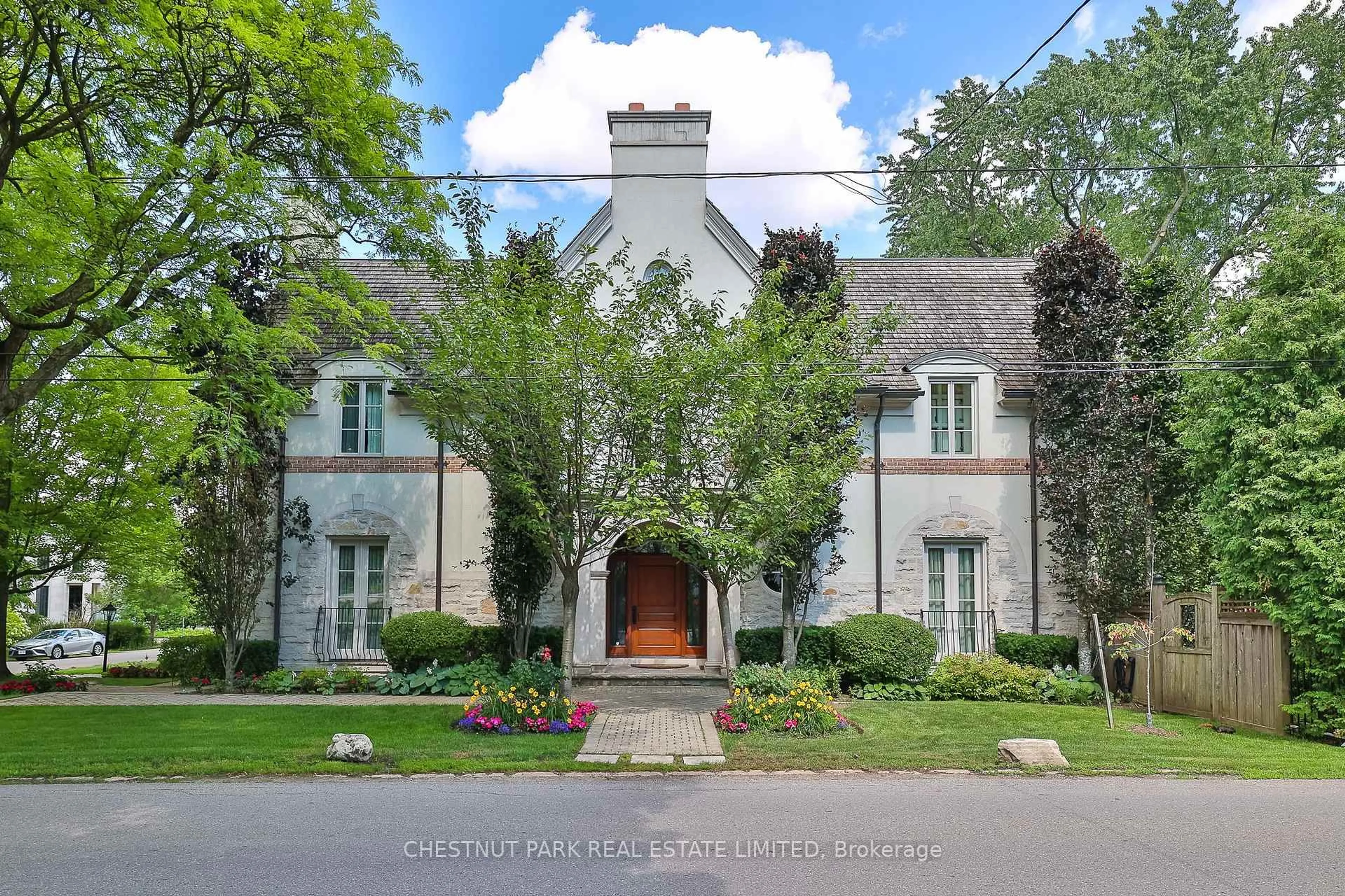 Home with brick exterior material, street for 151 Rochester Ave, Toronto Ontario M4N 1P2