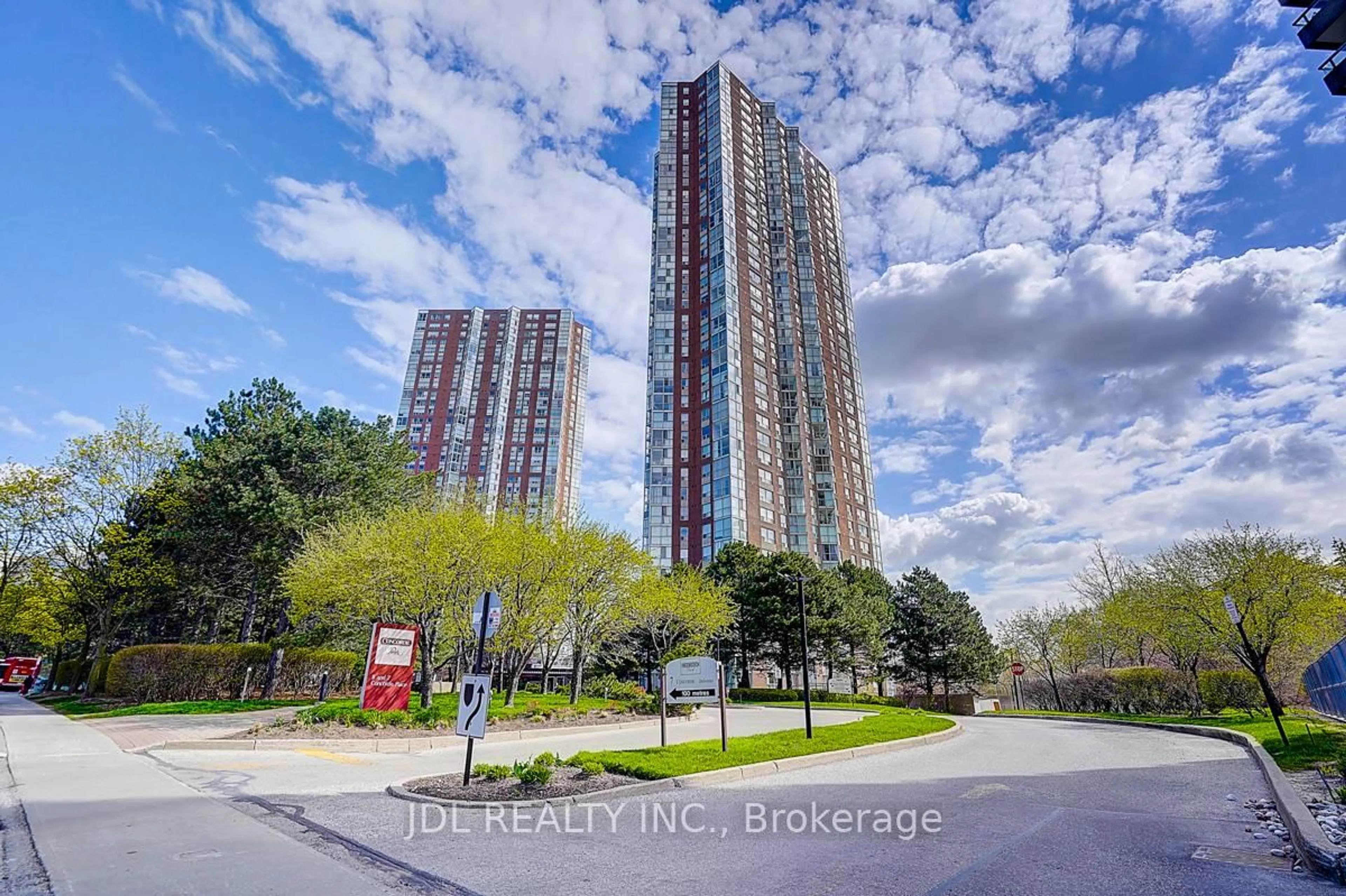 A pic from outside/outdoor area/front of a property/back of a property/a pic from drone, unknown for 7 Concorde Pl #3607, Toronto Ontario M3C 3N4