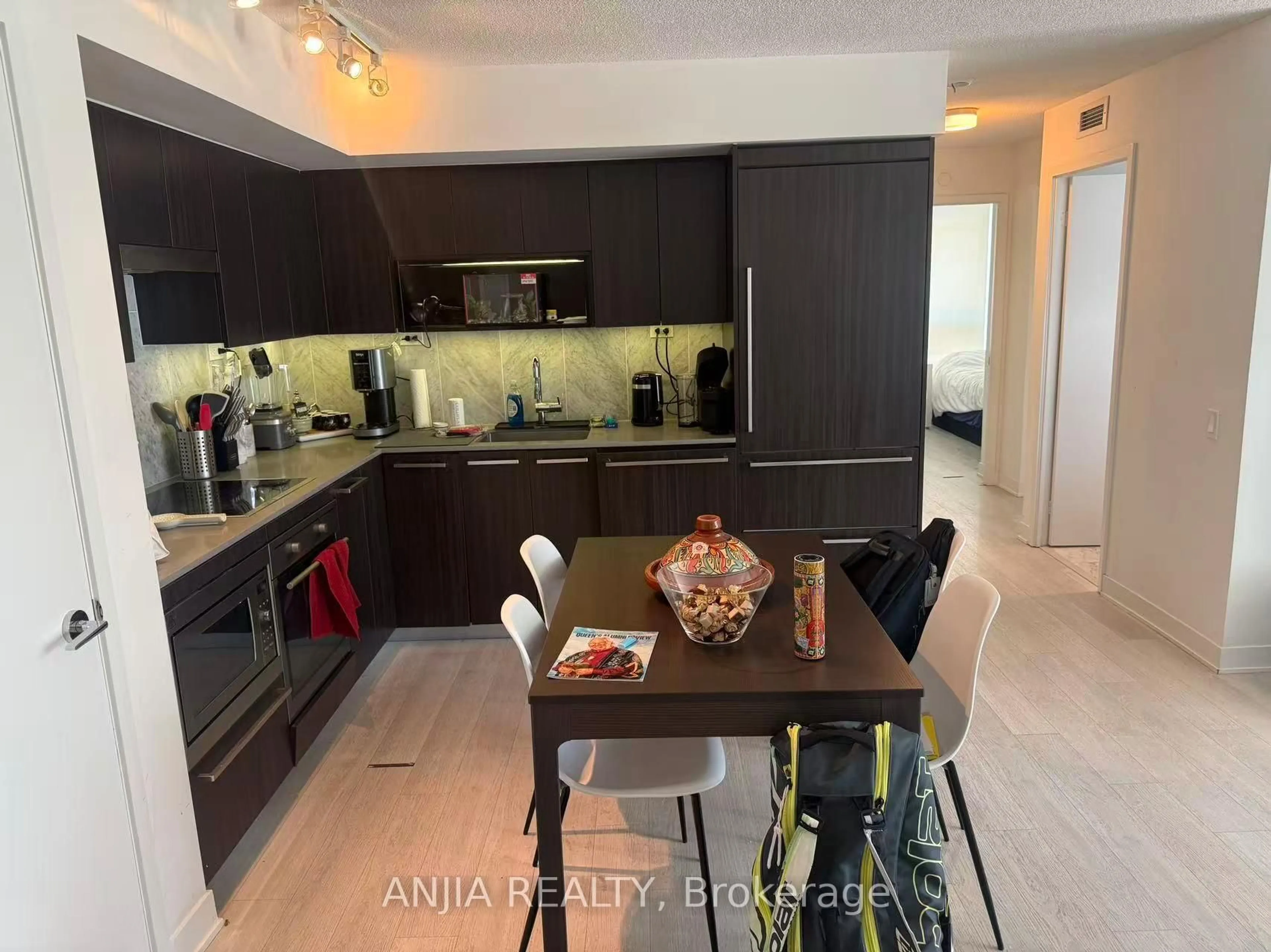 Unknown for 70 Queens Wharf Rd #212, Toronto Ontario M5V 0J2