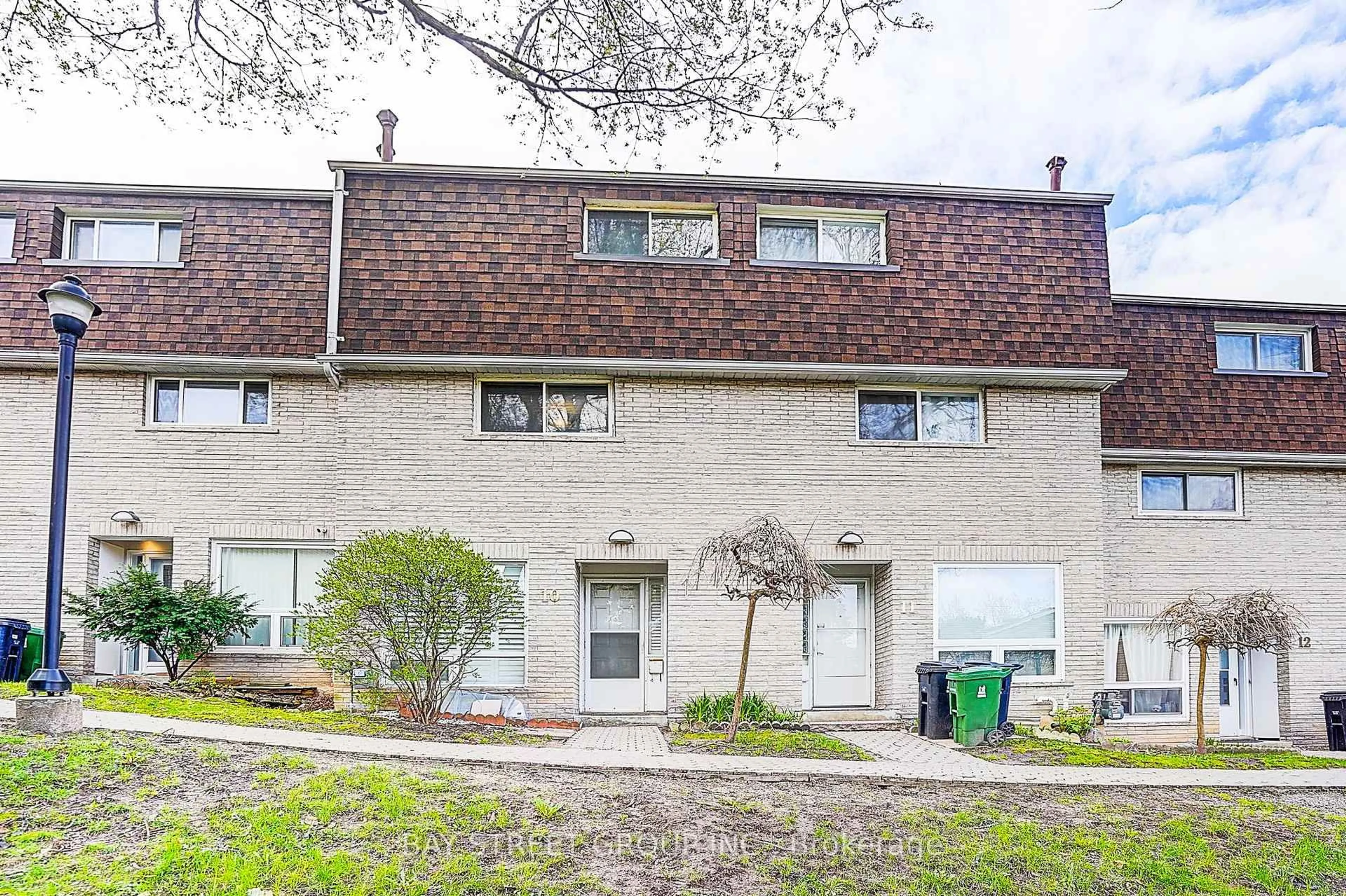 Home with brick exterior material, street for 91 Rameau Dr #10, Toronto Ontario M2H 1T6