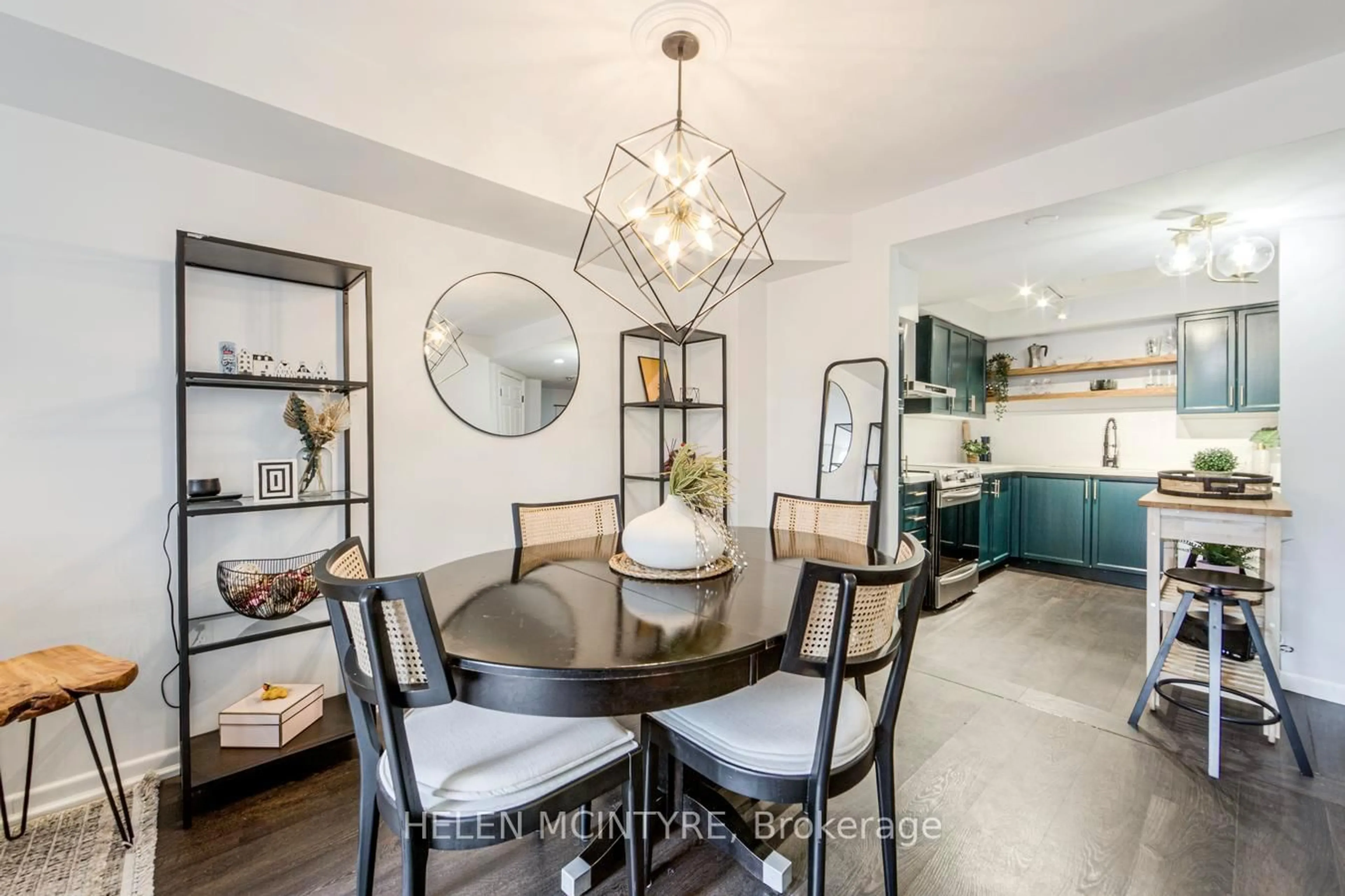 Open concept kitchen, unknown for 955 Millwood Rd #222, Toronto Ontario M4G 4E3