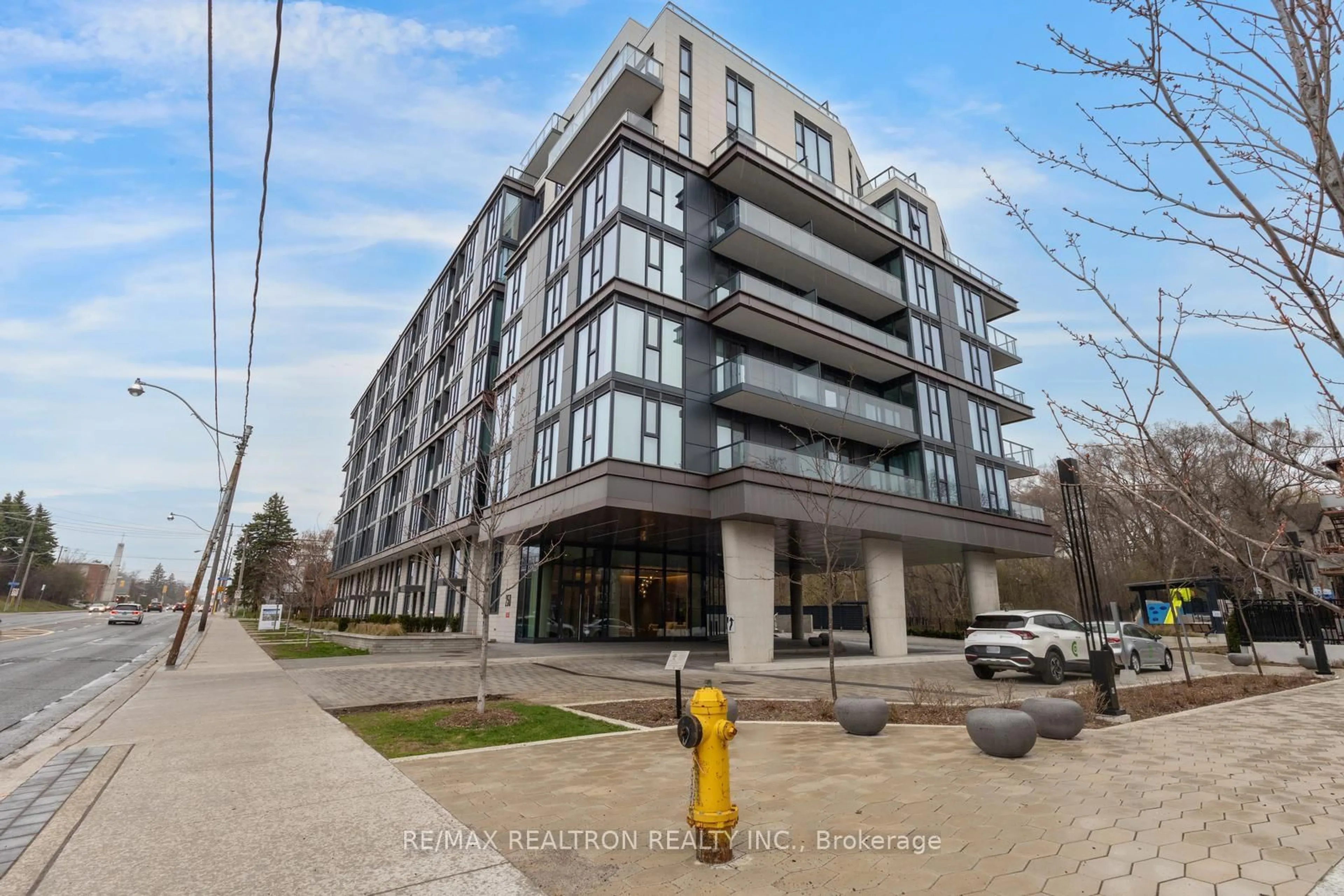 Unknown for 250 Lawrence Ave #416, Toronto Ontario M5M 1B2