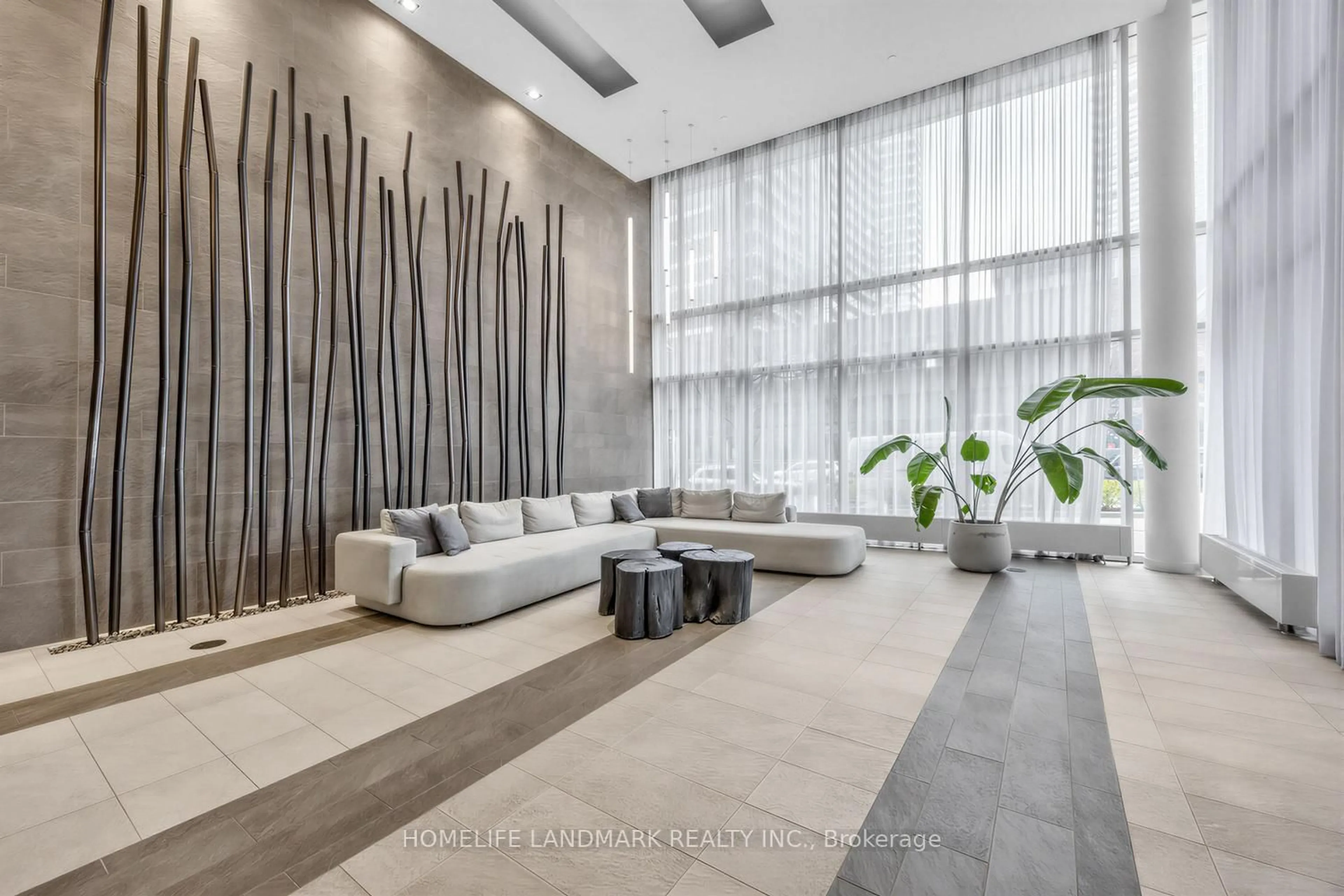 Lobby for 72 Esther Shiner Blvd #606, Toronto Ontario M2K 0C4