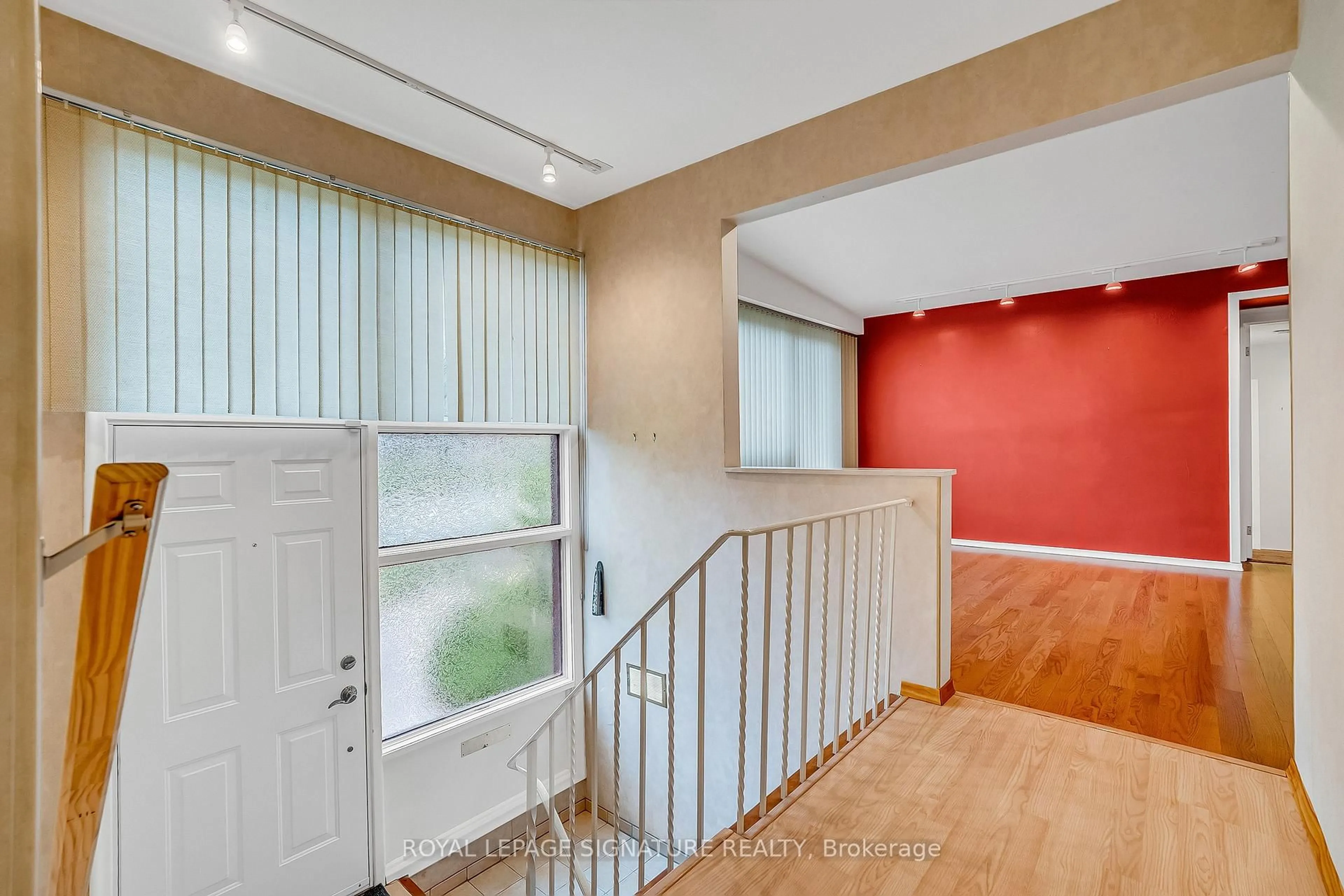 Unknown for 85 Three Valleys Dr, Toronto Ontario M3A 3B8