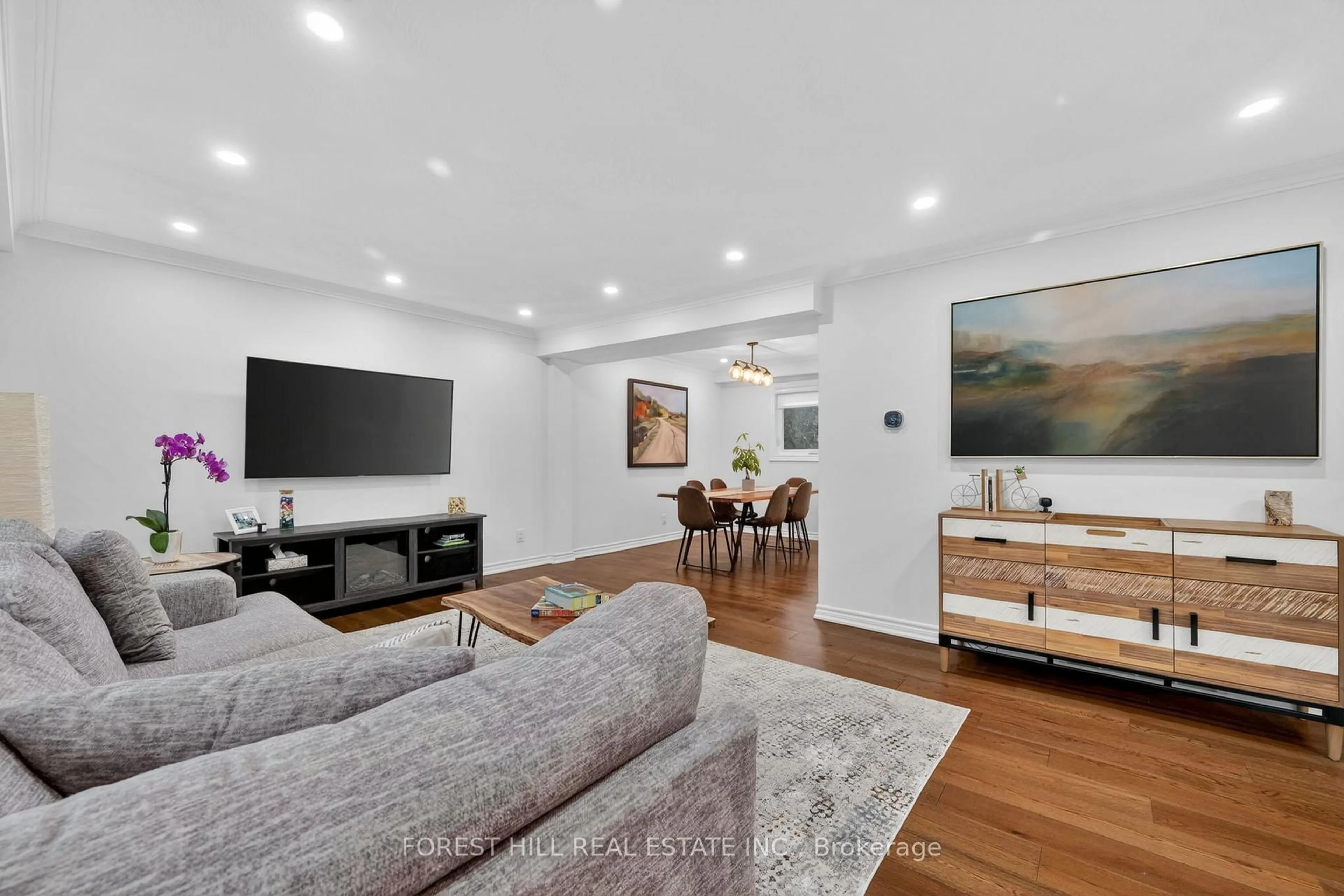 Living room with furniture, unknown for 73 Patricia Ave, Toronto Ontario M2M 1J1