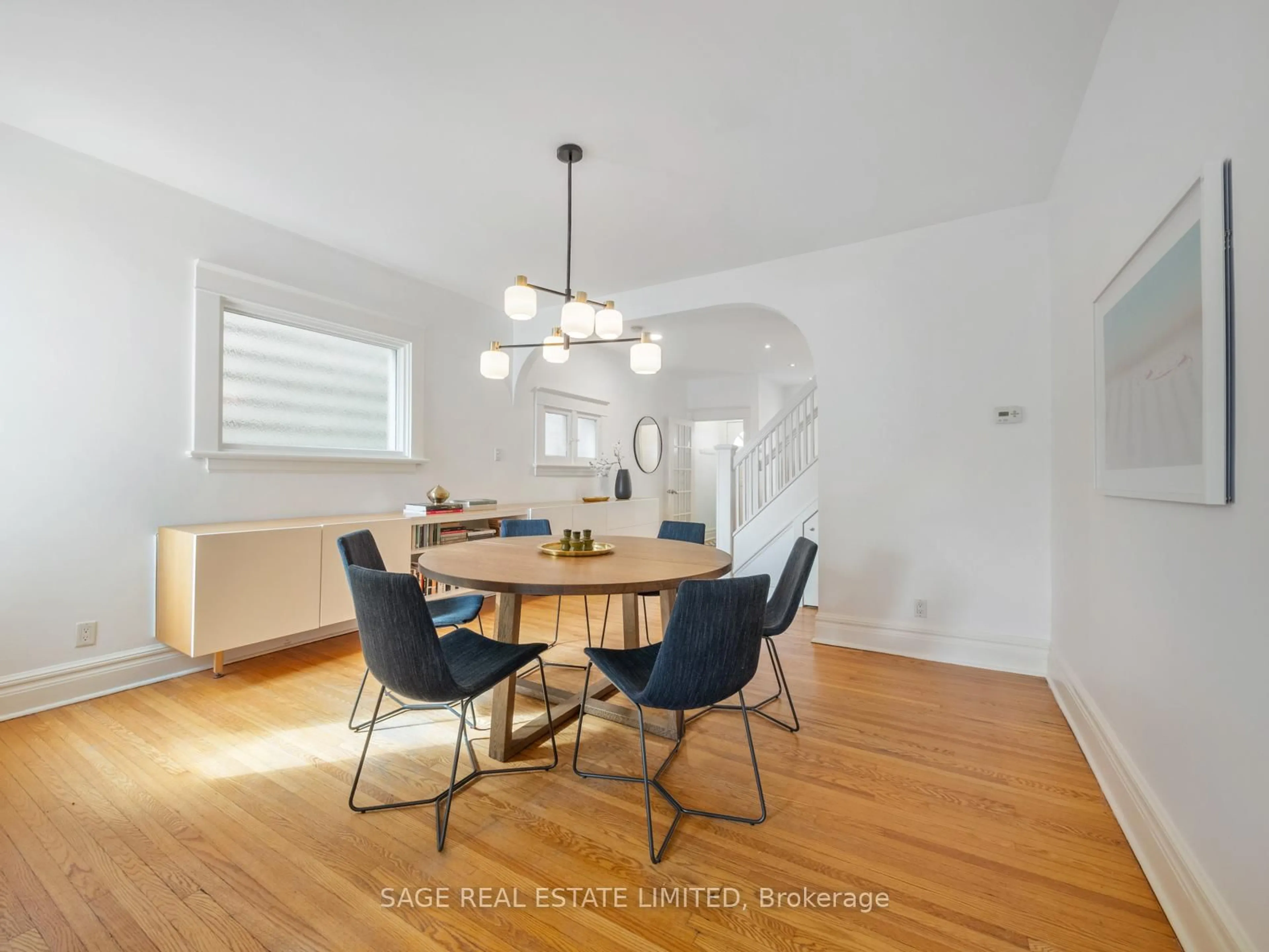 Dining room, wood/laminate floor for 415 Clinton St, Toronto Ontario M6G 2Z1
