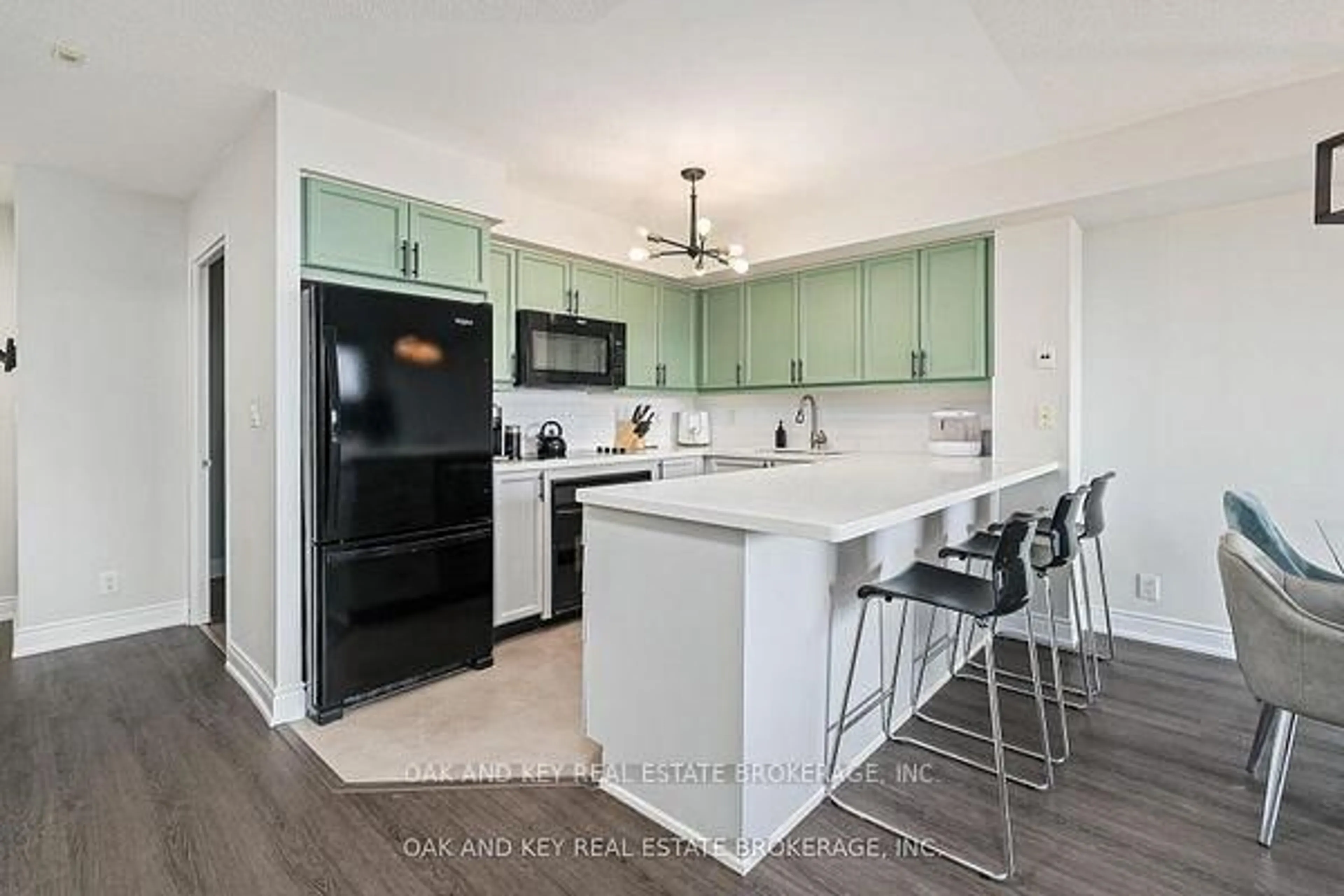 Open concept kitchen, unknown for 245 Davisville Ave #613, Toronto Ontario M4S 3H4