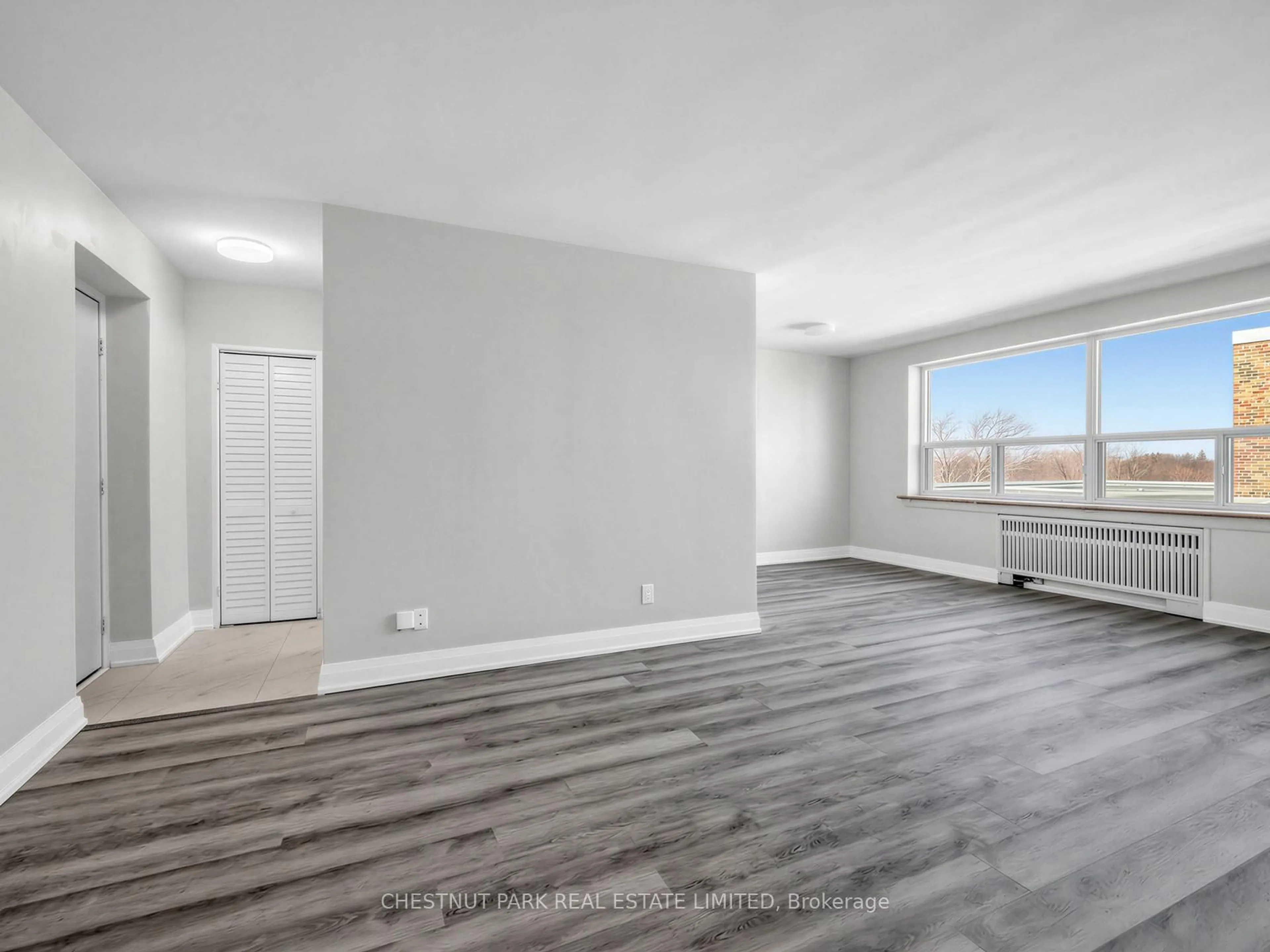 A pic of a room for 2 Ridelle Ave #404, Toronto Ontario M6B 1H4