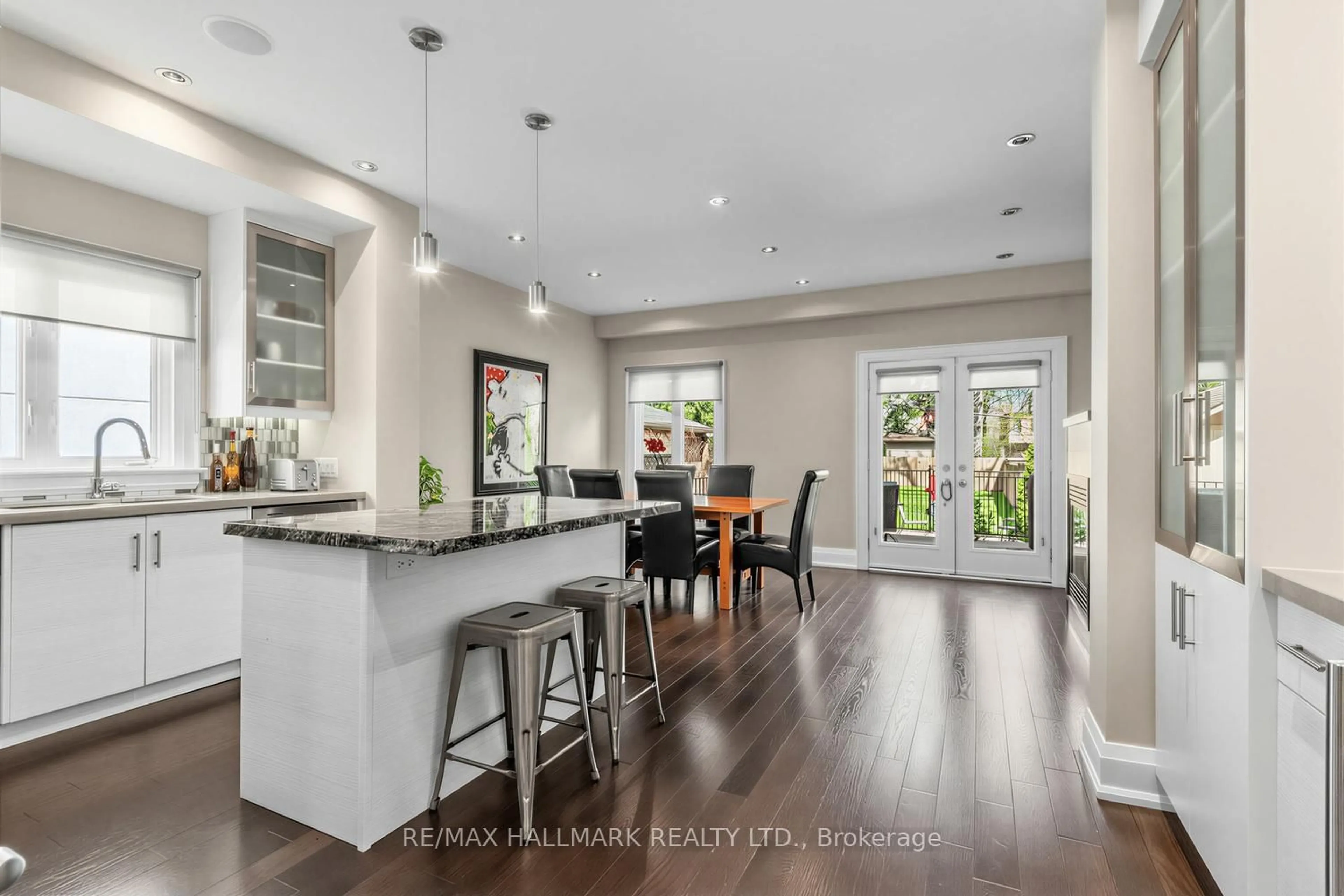 Open concept kitchen, unknown for 192 Erskine Ave, Toronto Ontario M4P 1Z4