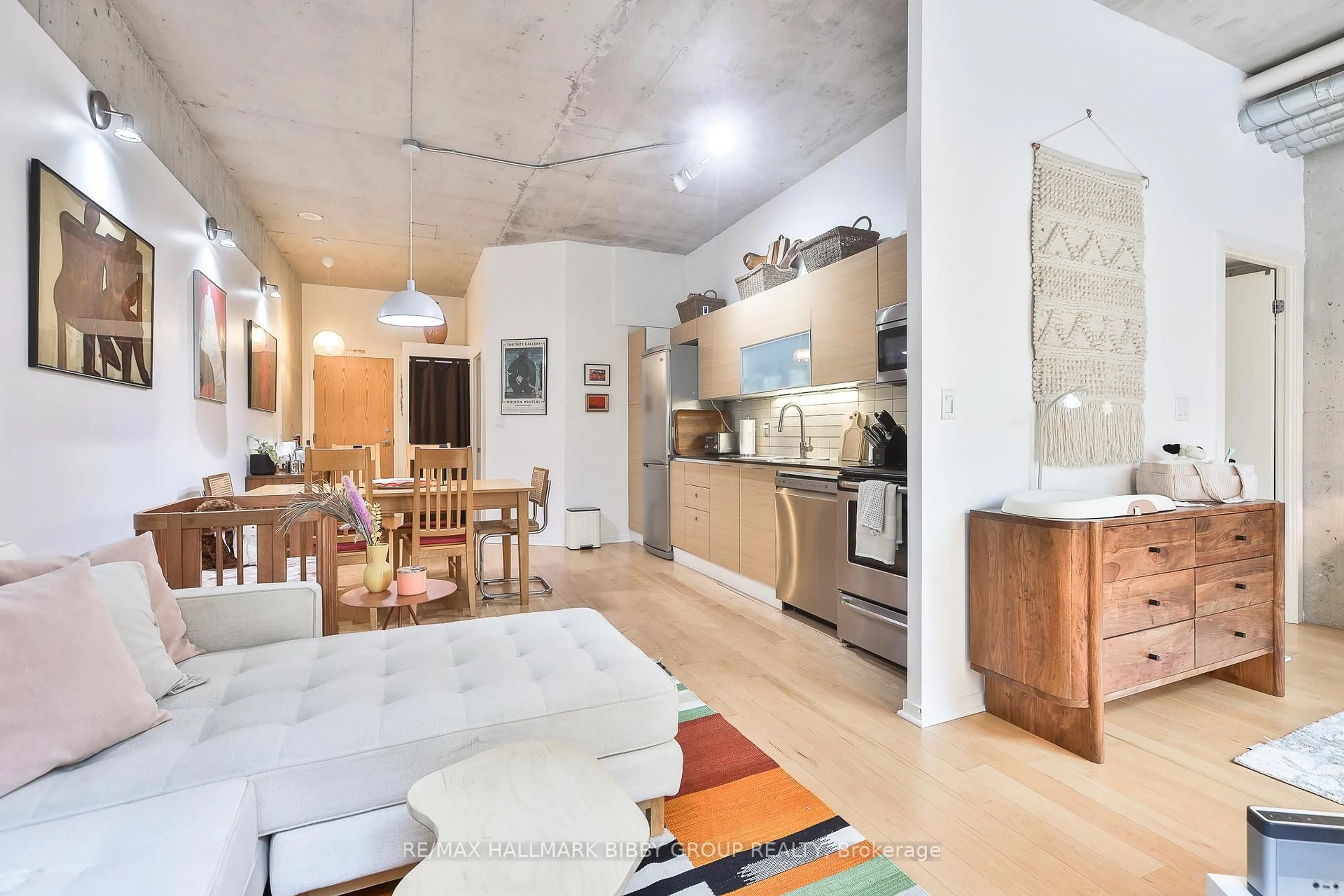 Open concept kitchen, unknown for 150 Sudbury St #104, Toronto Ontario M6J 3S8