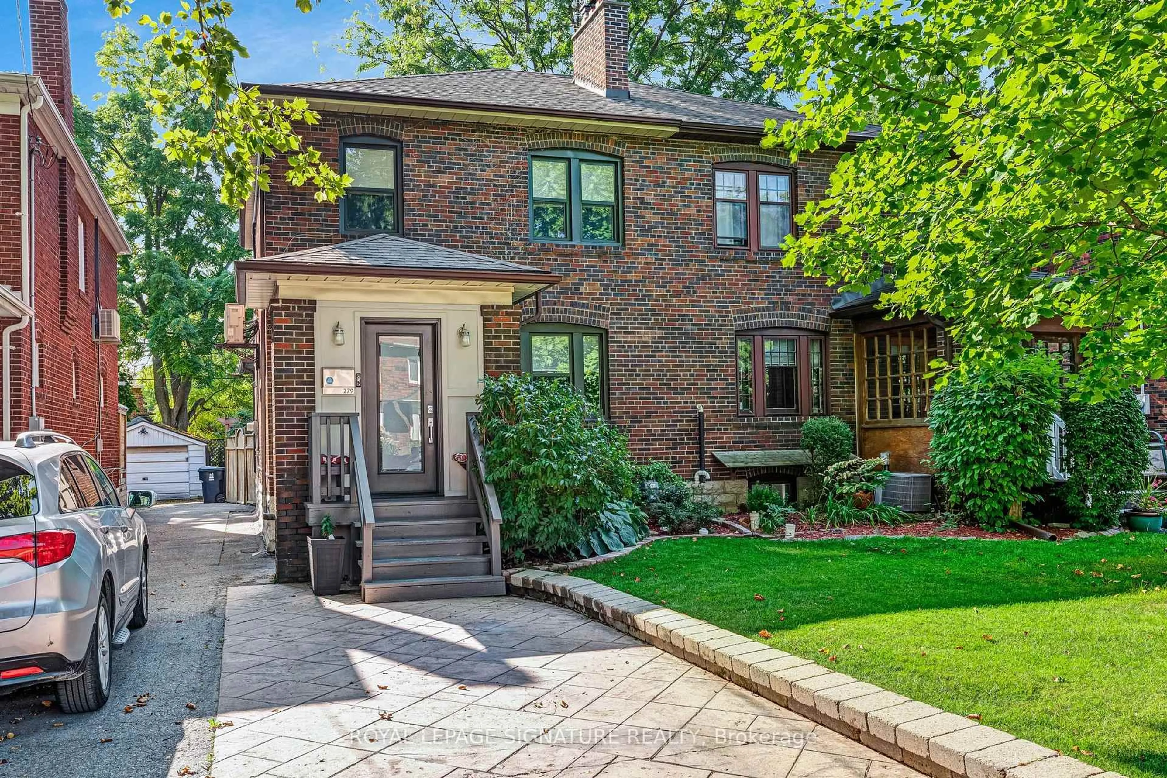 Home with brick exterior material, street for 279 Brookdale Ave, Toronto Ontario M5M 1P6