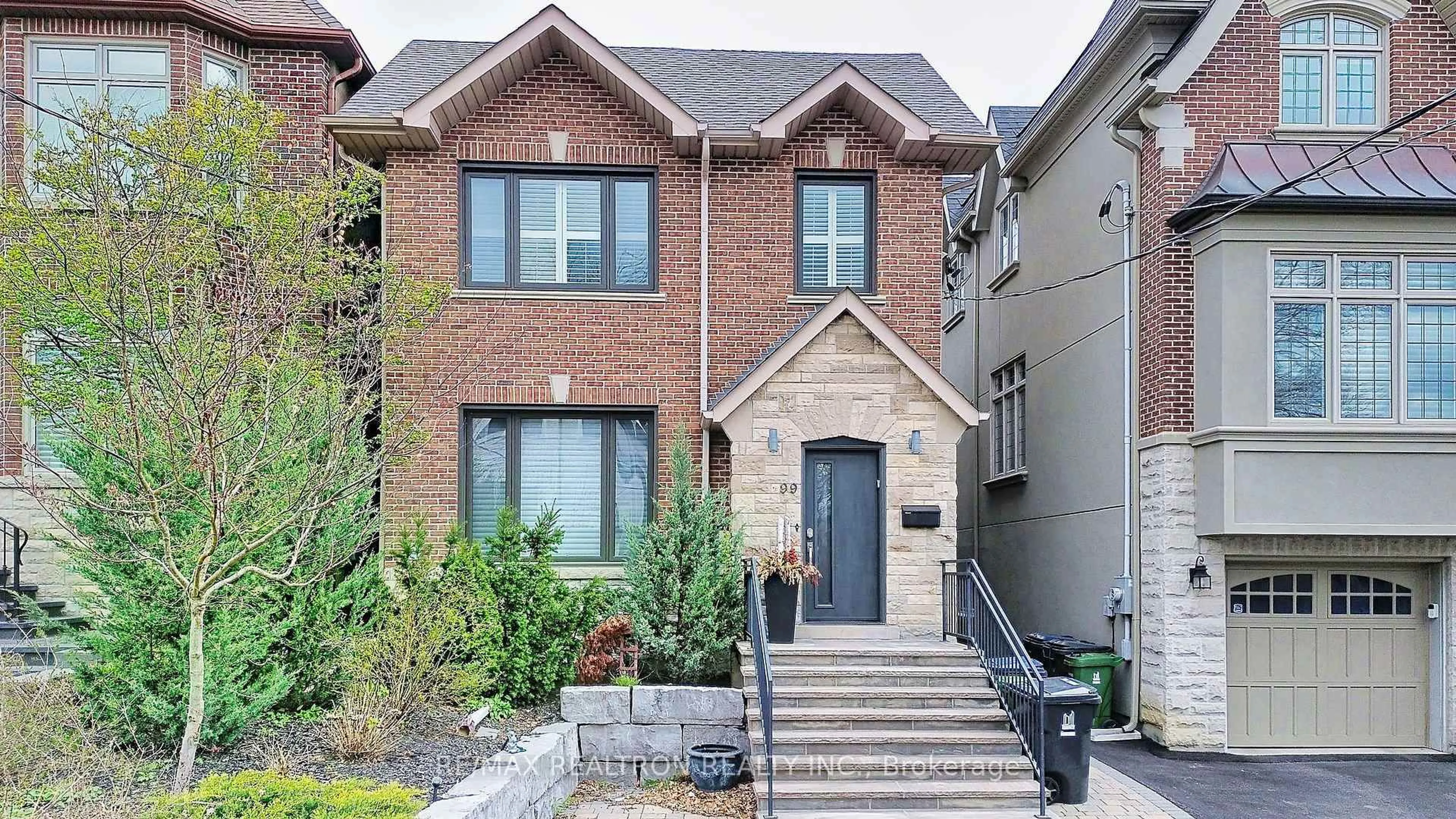 Home with brick exterior material, street for 99 Castlewood Rd, Toronto Ontario M5N 2L3