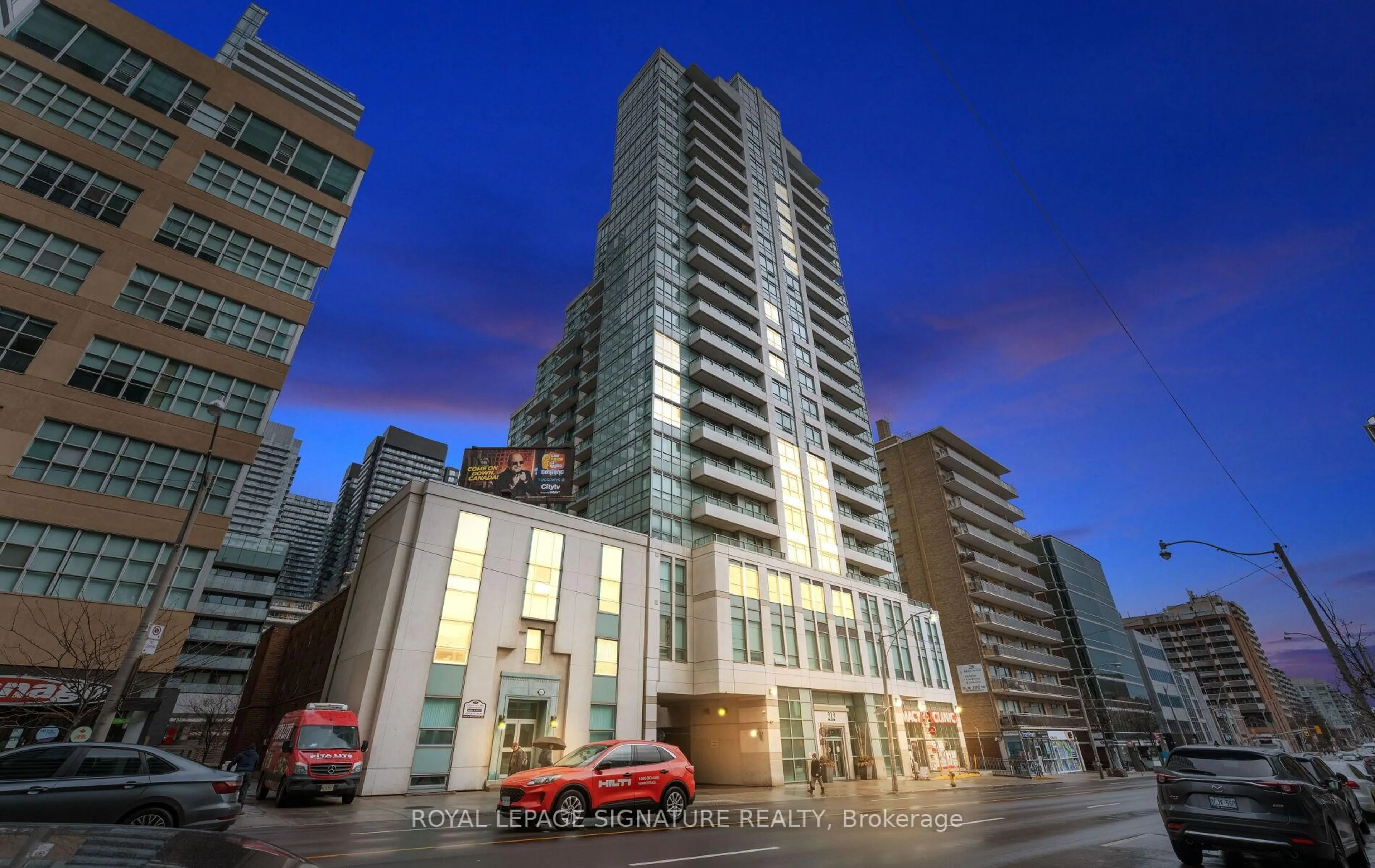 Unknown for 212 Eglinton Ave #1411, Toronto Ontario M4P 0A3