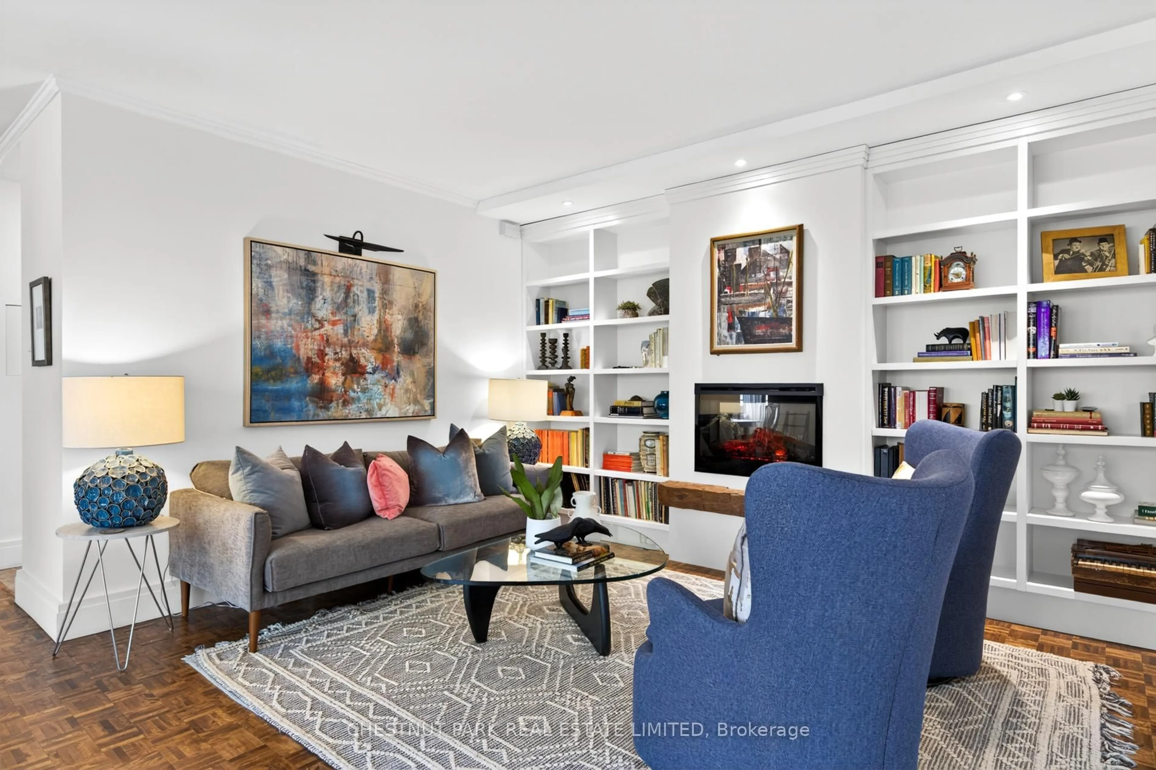 Living room with furniture, unknown for 21 Dale Ave #433, Toronto Ontario M4W 1K3