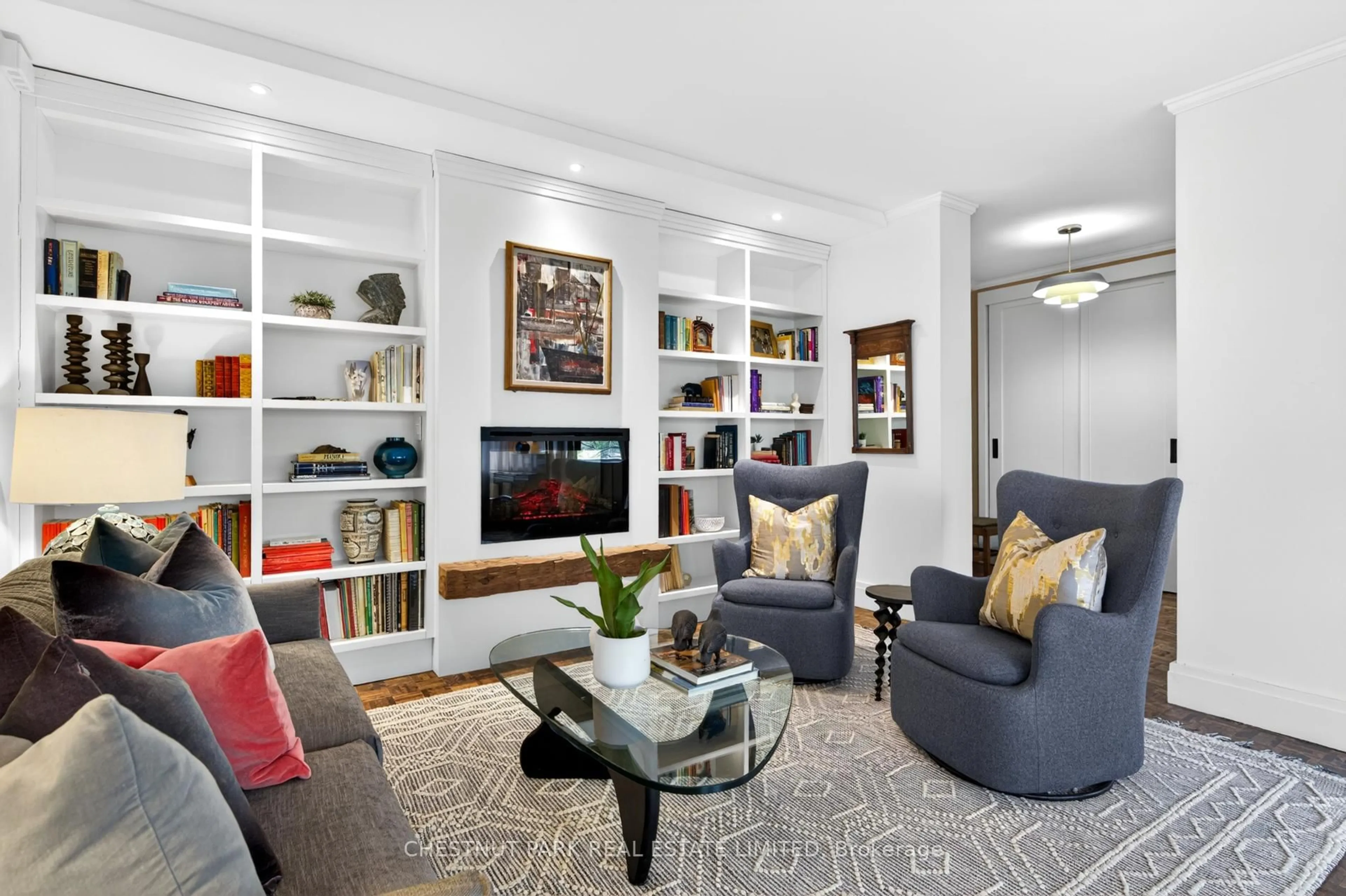 Living room with furniture, unknown for 21 Dale Ave #433, Toronto Ontario M4W 1K3