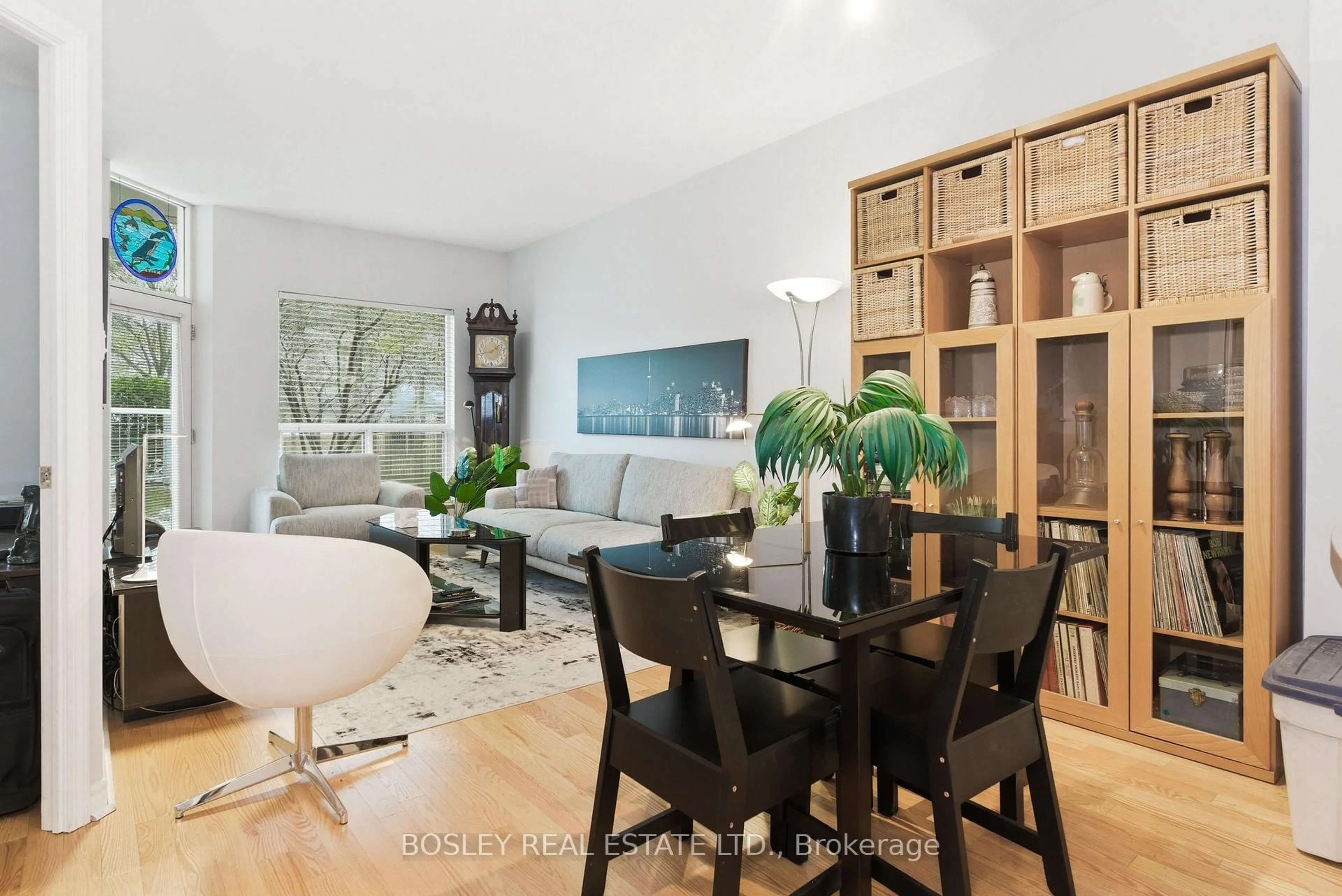 Unknown for 600 Queens Quay West #106, Toronto Ontario M5V 3M3