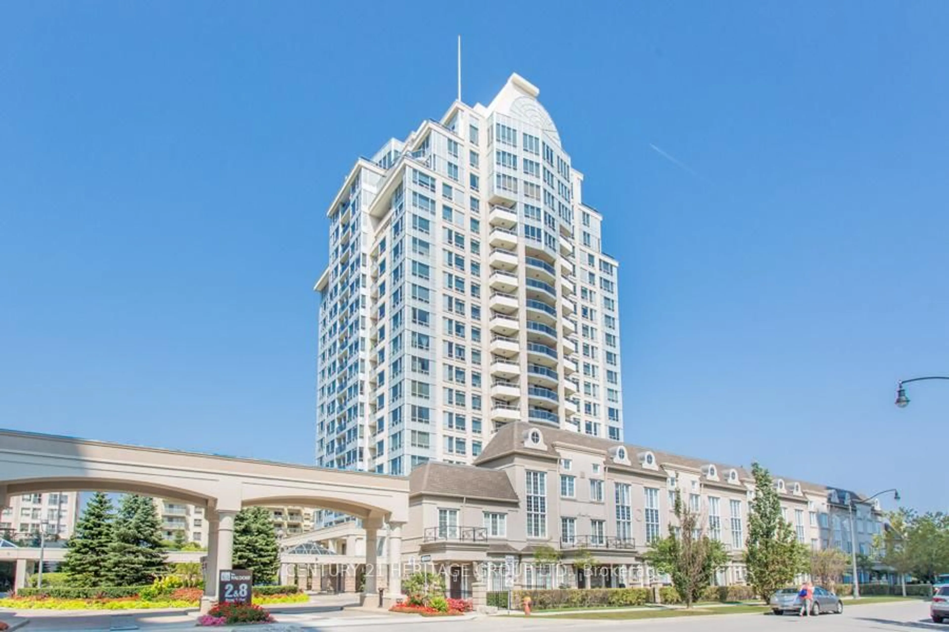 Indoor foyer for 8 Rean Dr #703, Toronto Ontario M2K 3B9