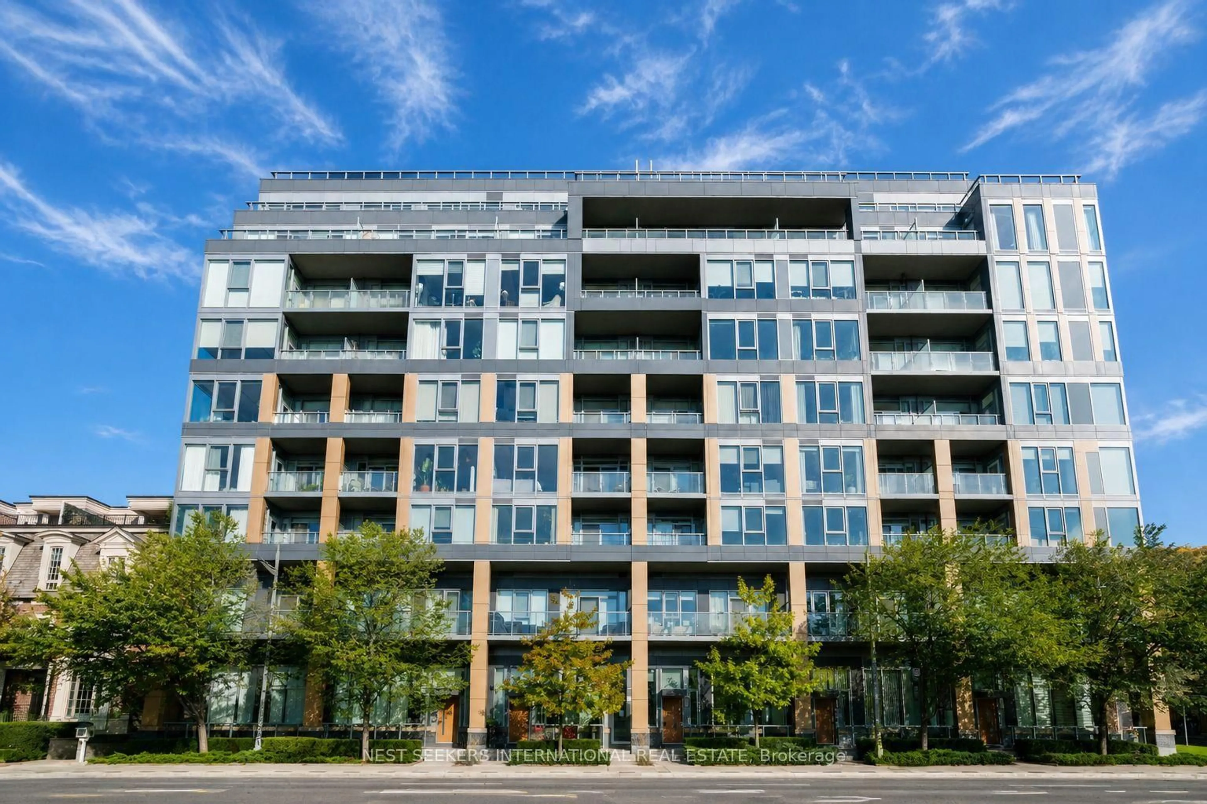 Unknown for 6 Parkwood Ave #303, Toronto Ontario M4V 1V1