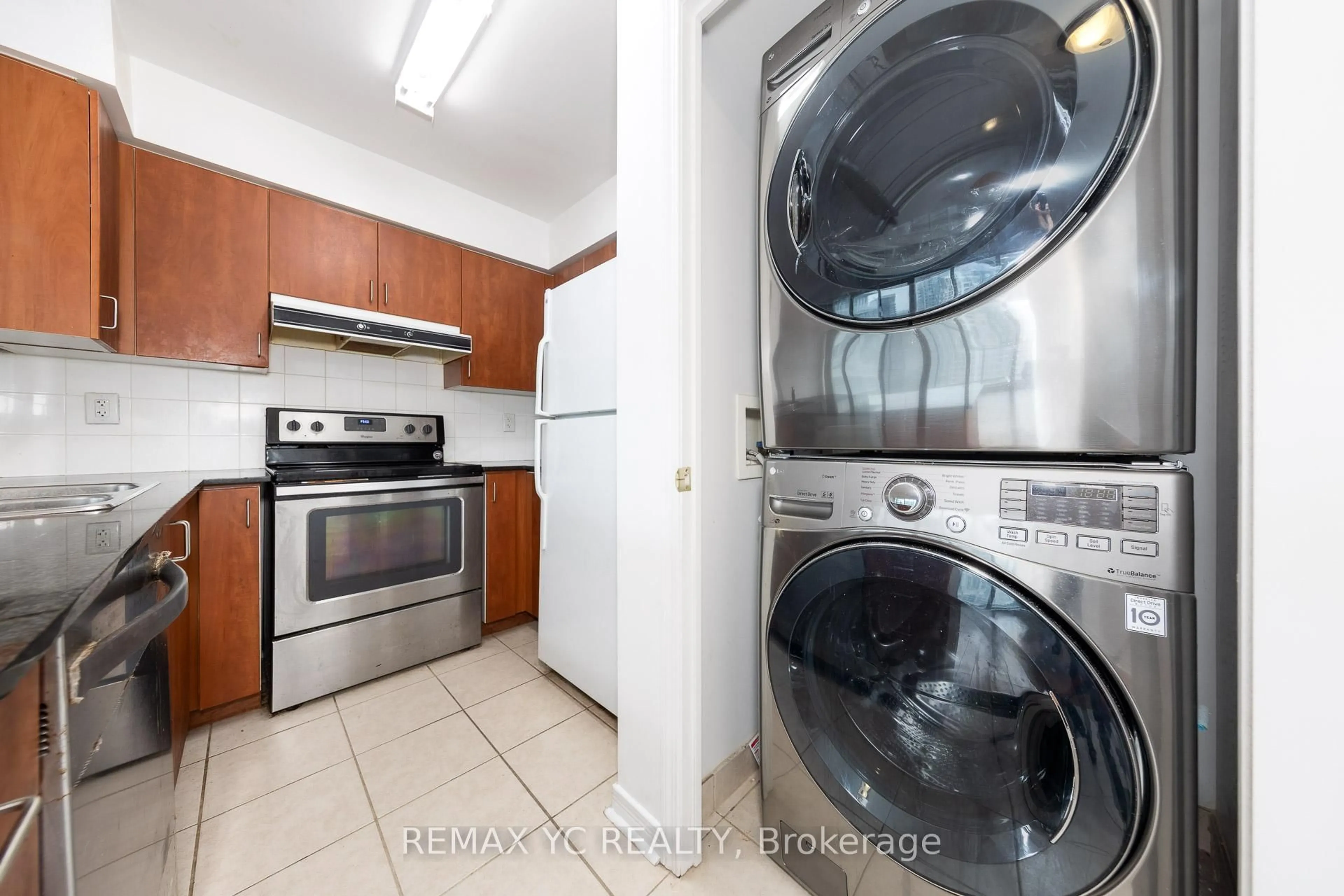 Unknown for 5500 Yonge St #2410, Toronto Ontario M2N 7L1