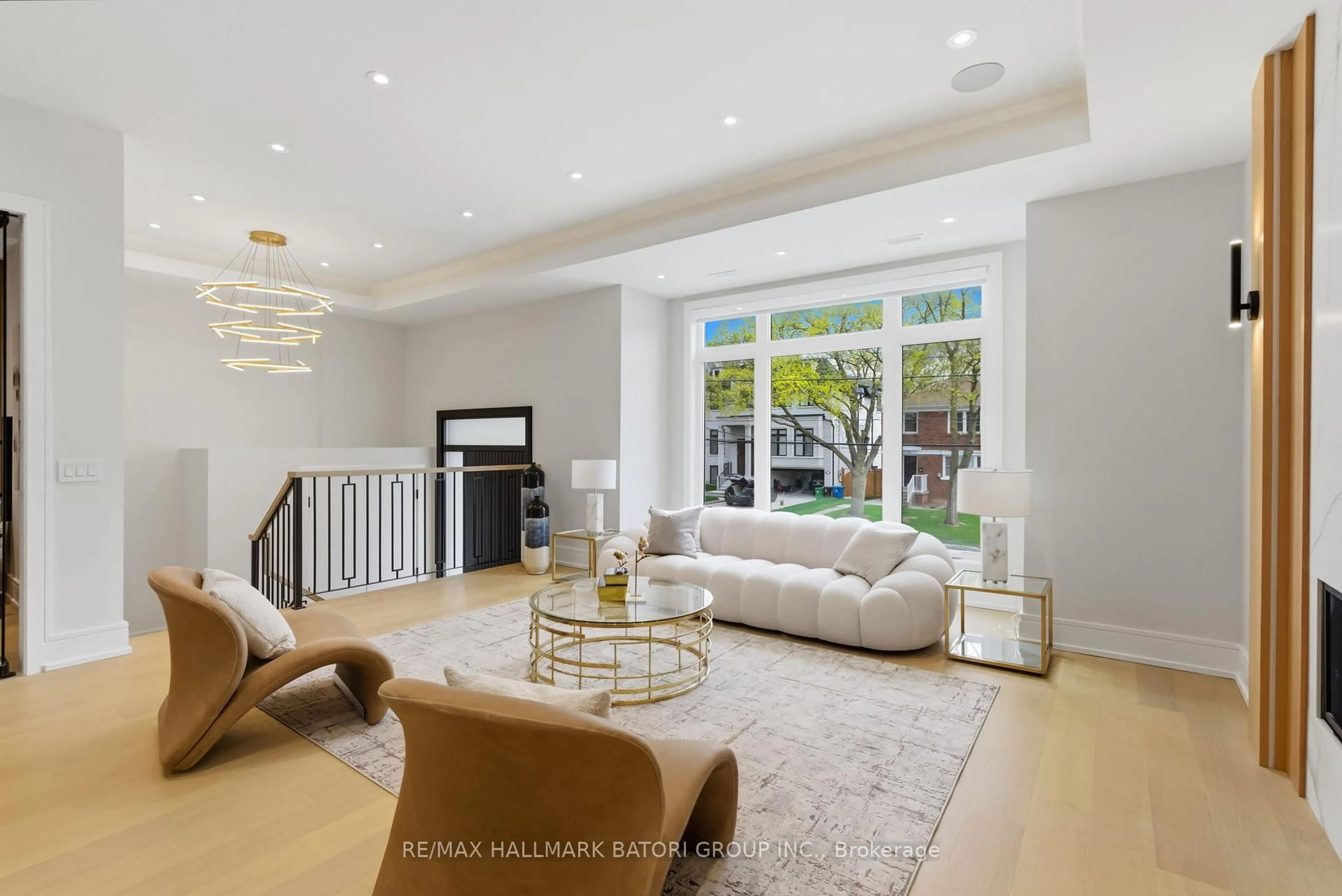 Living room with furniture, unknown for 68 Lynnhaven Rd, Toronto Ontario M6A 2K9