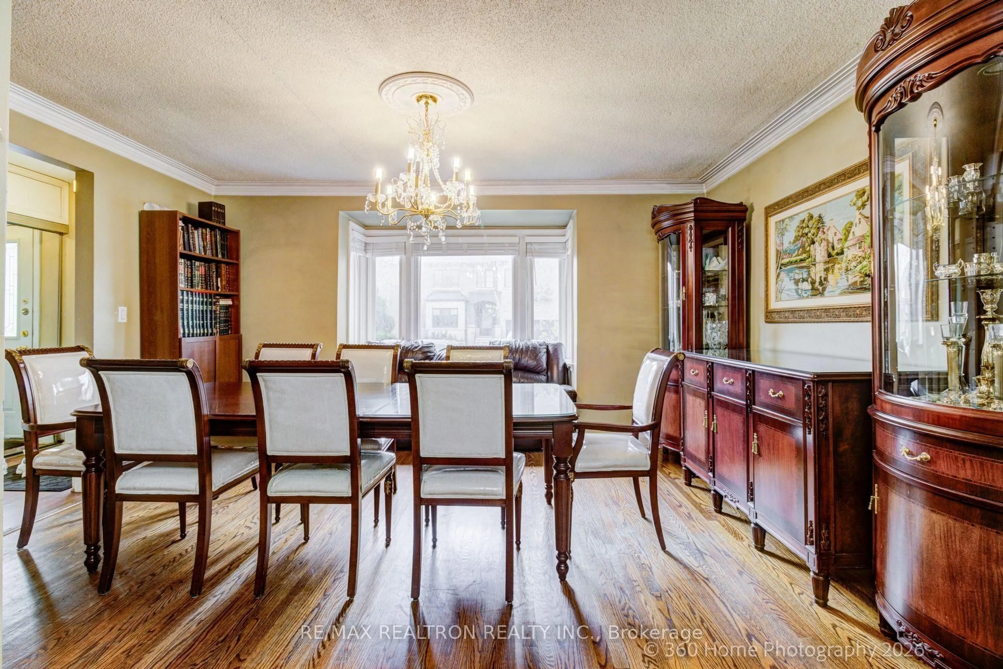 Dining room, wood/laminate floor for 122 Mcgillivray Ave, Toronto Ontario M5M 2Y6