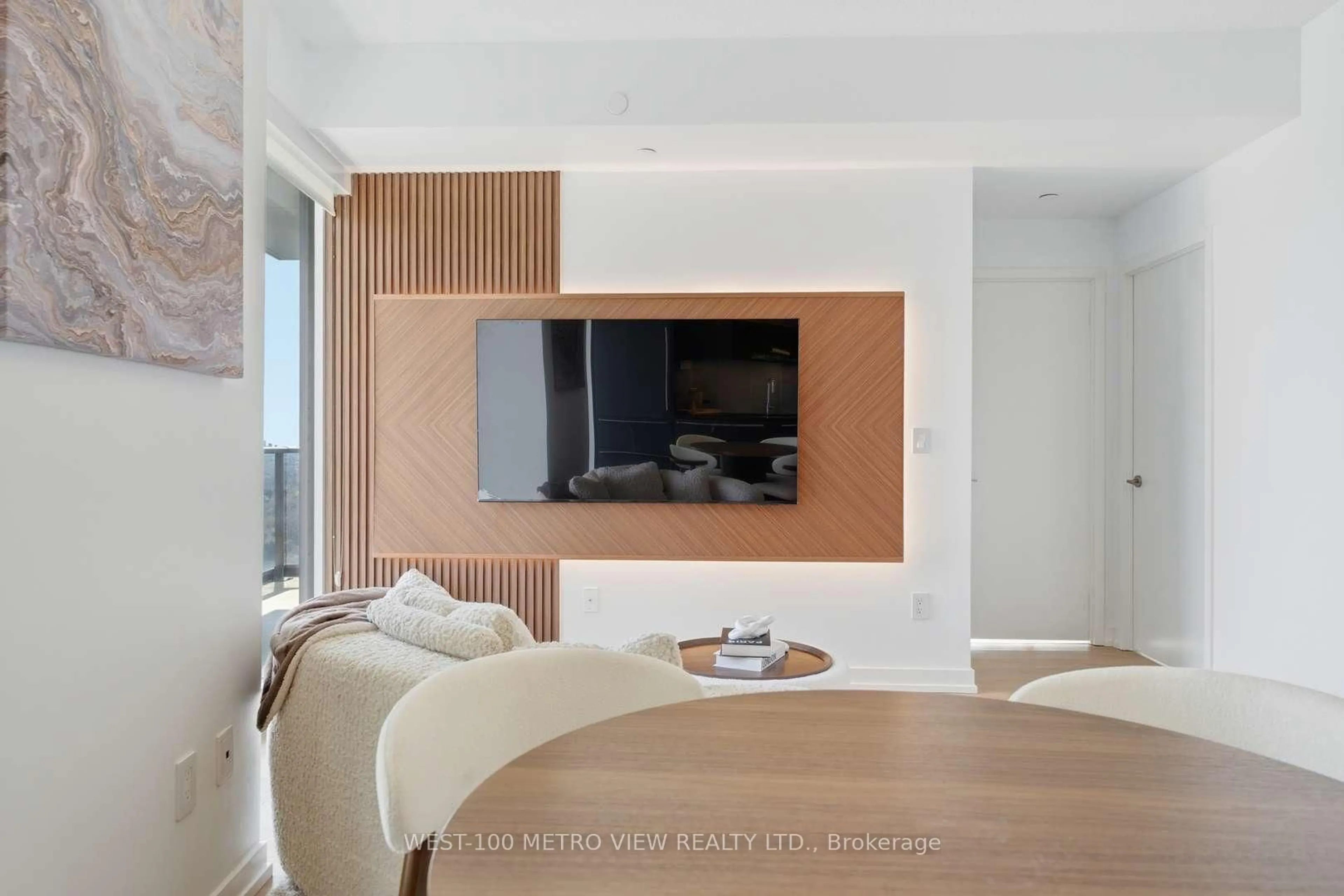 Home theater for 115 Mcmahon Dr #2010, Toronto Ontario M2K 0E3