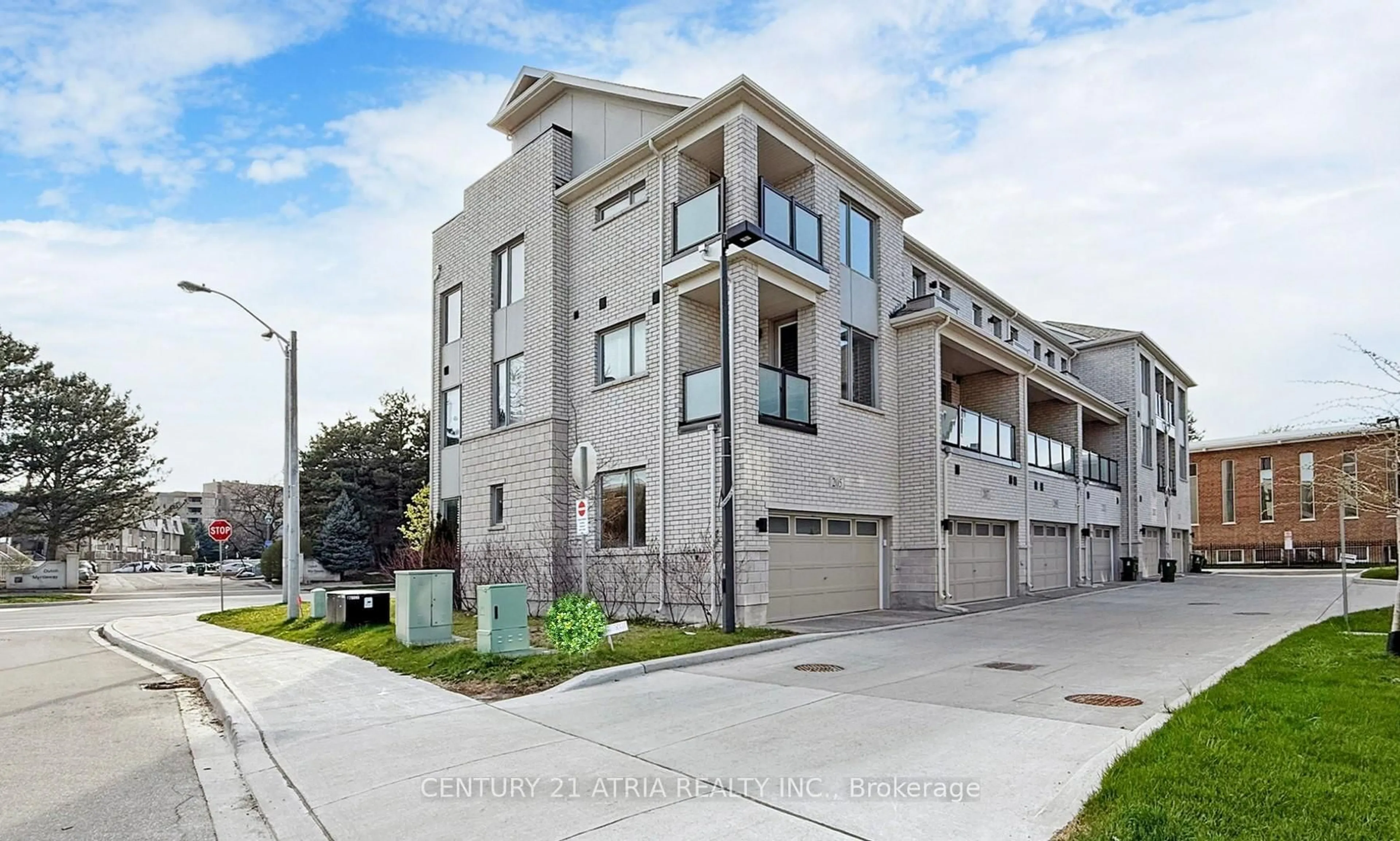 Home with brick exterior material, street for 205 The Donway, Toronto Ontario M3B 0B4
