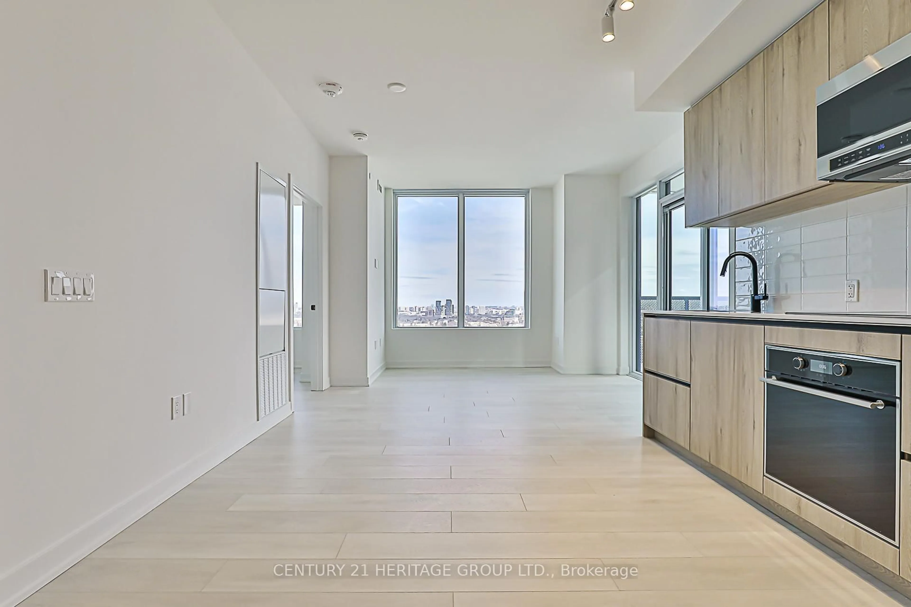 A pic of a room for 117 Broadway Ave #2311, Toronto Ontario M4P 1V3