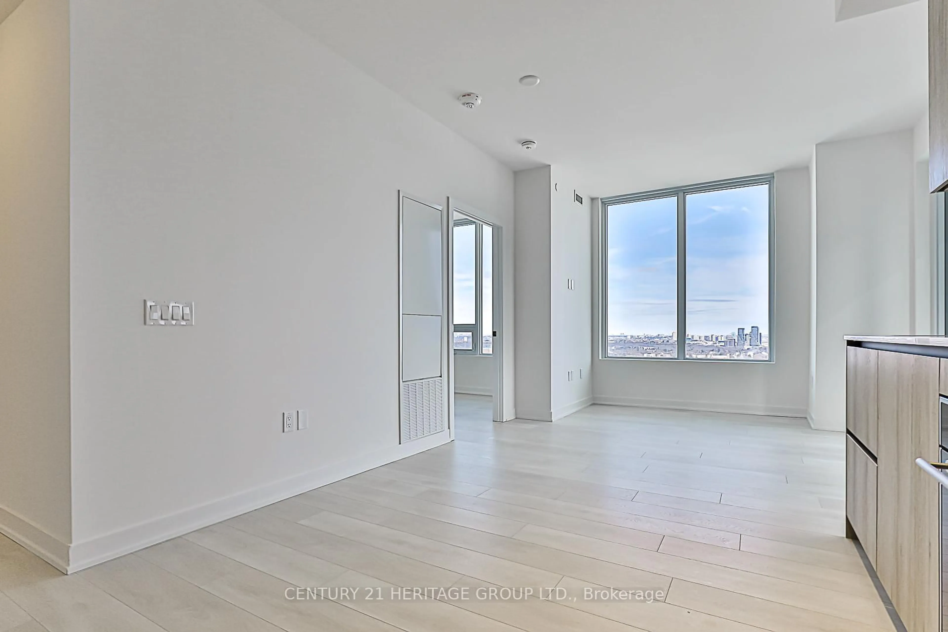A pic of a room for 117 Broadway Ave #2311, Toronto Ontario M4P 1V3