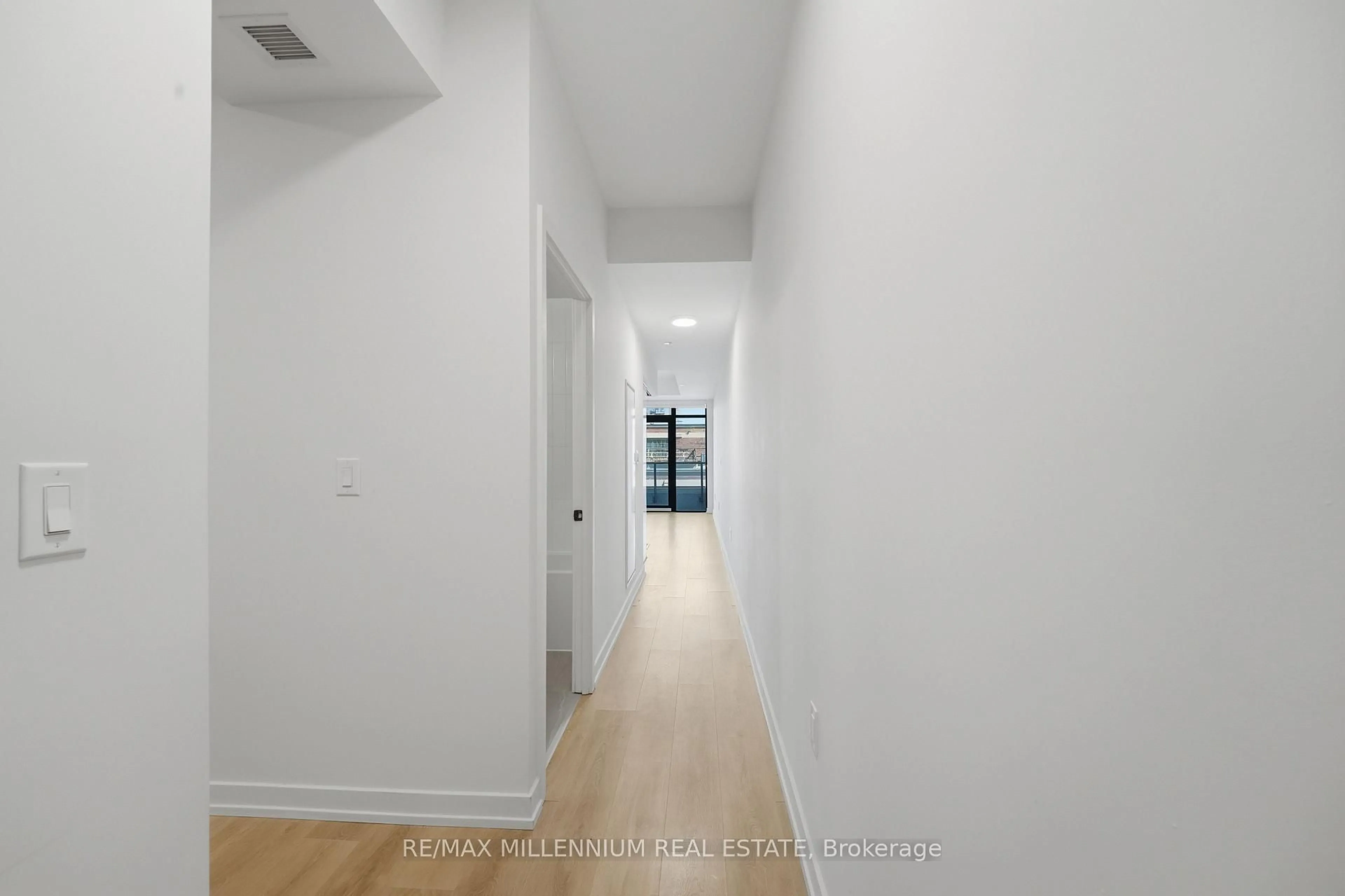 Unknown for 181 Sterling Rd #314, Toronto Ontario M6R 2B2