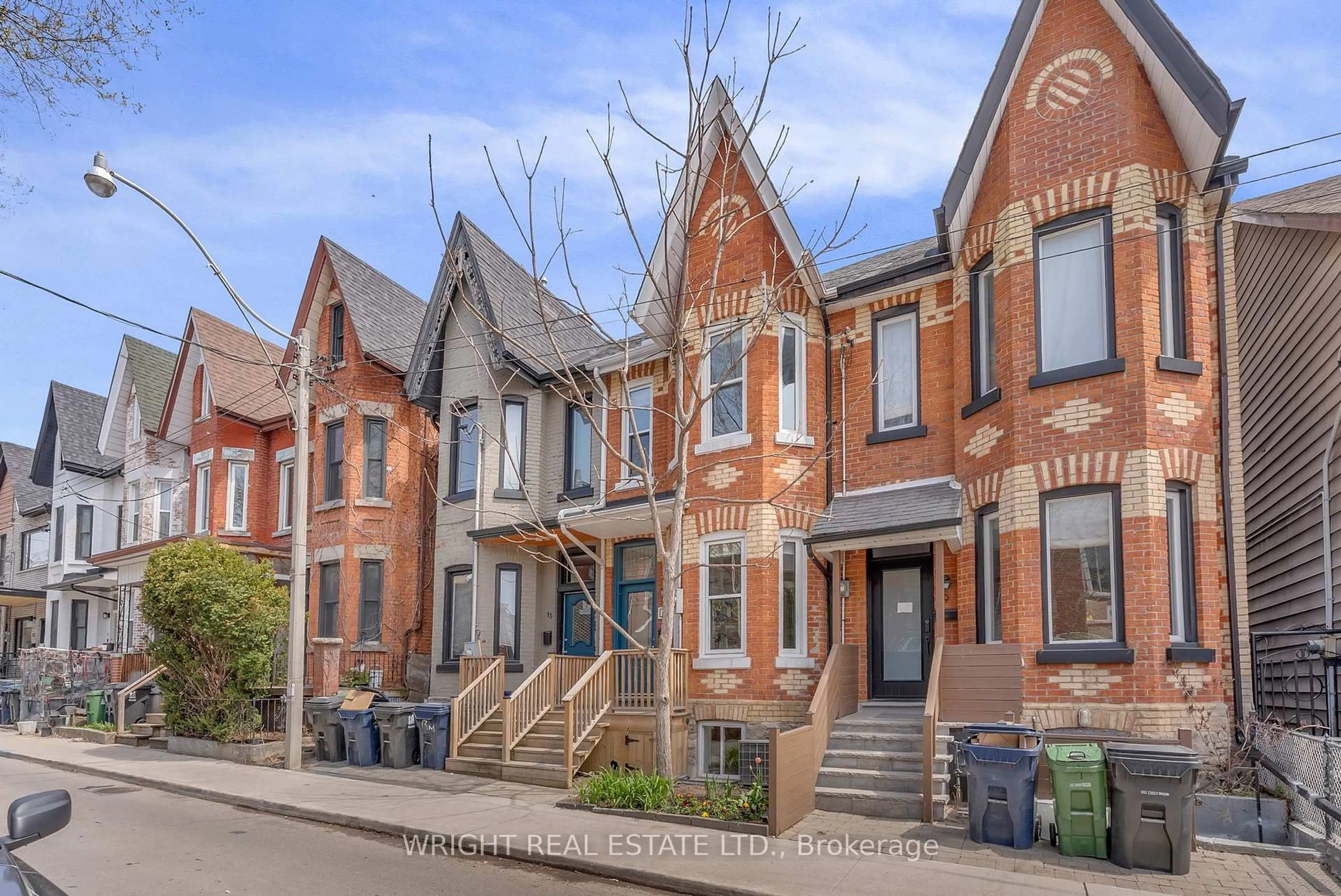 Home with brick exterior material, street for 11 Manning Ave, Toronto Ontario M6J 2K3