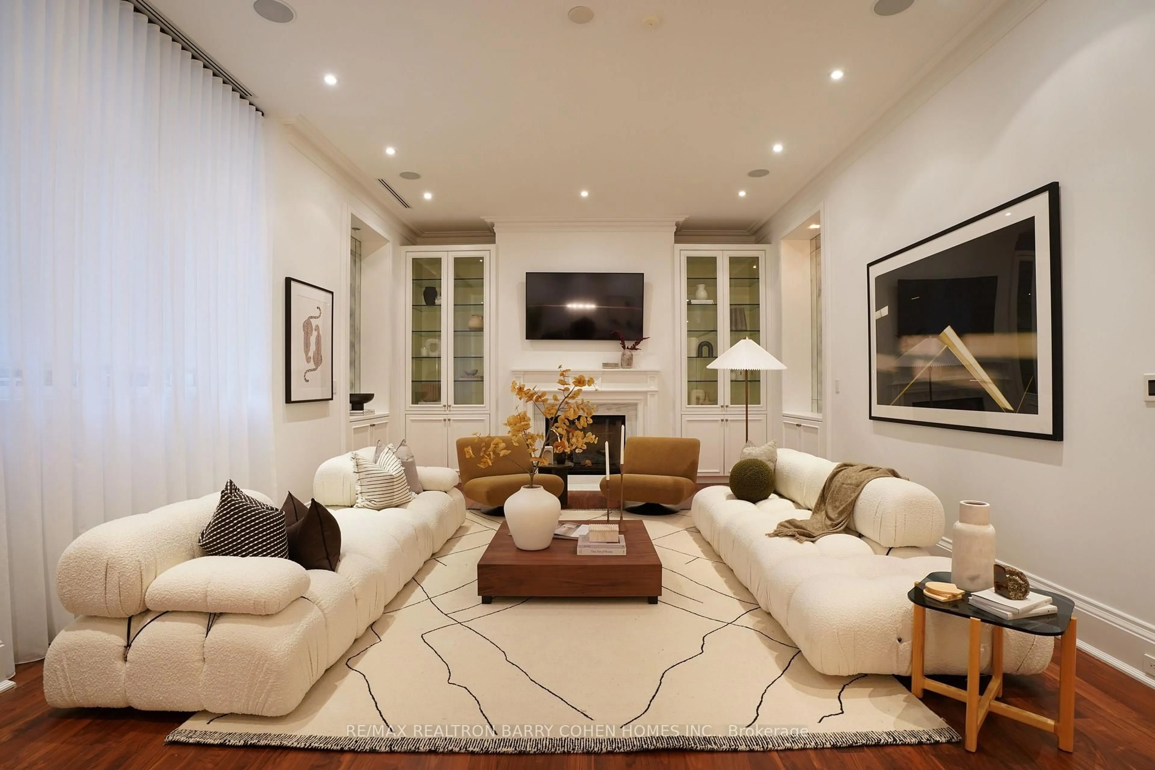 Living room with furniture, carpet floor for 1 St Thomas St #1A, Toronto Ontario M5S 3M5