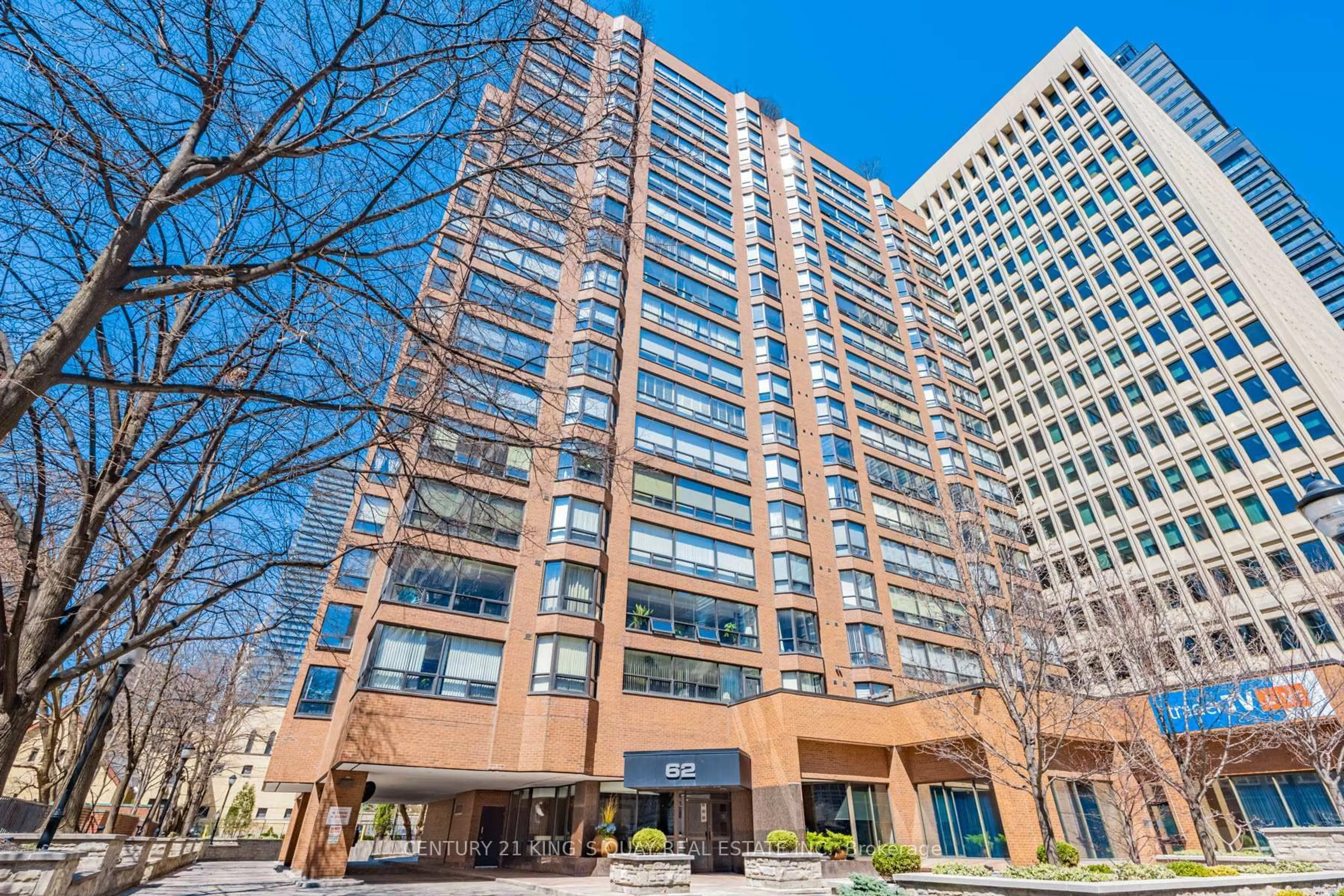 Unknown for 62 Wellesley St #1801, Toronto Ontario M5S 2X3