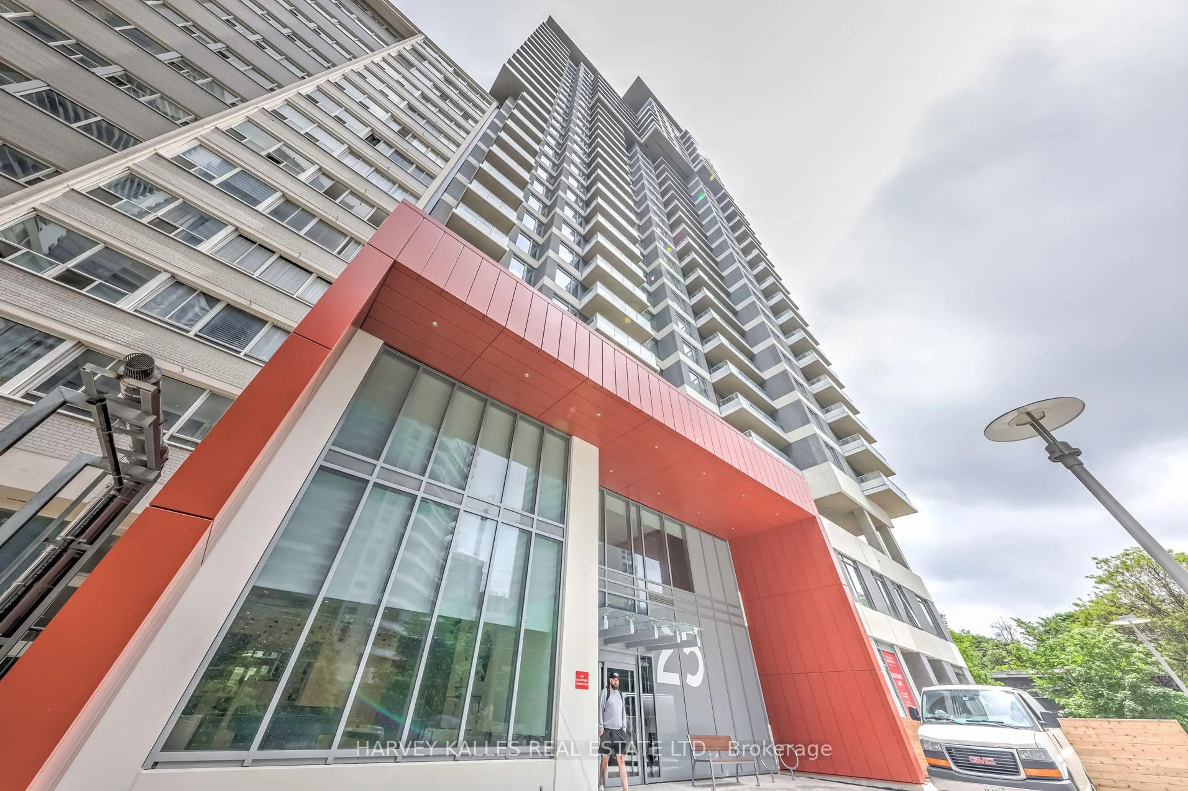 Indoor foyer for 25 Holly St #2407, Toronto Ontario M4S 0E3