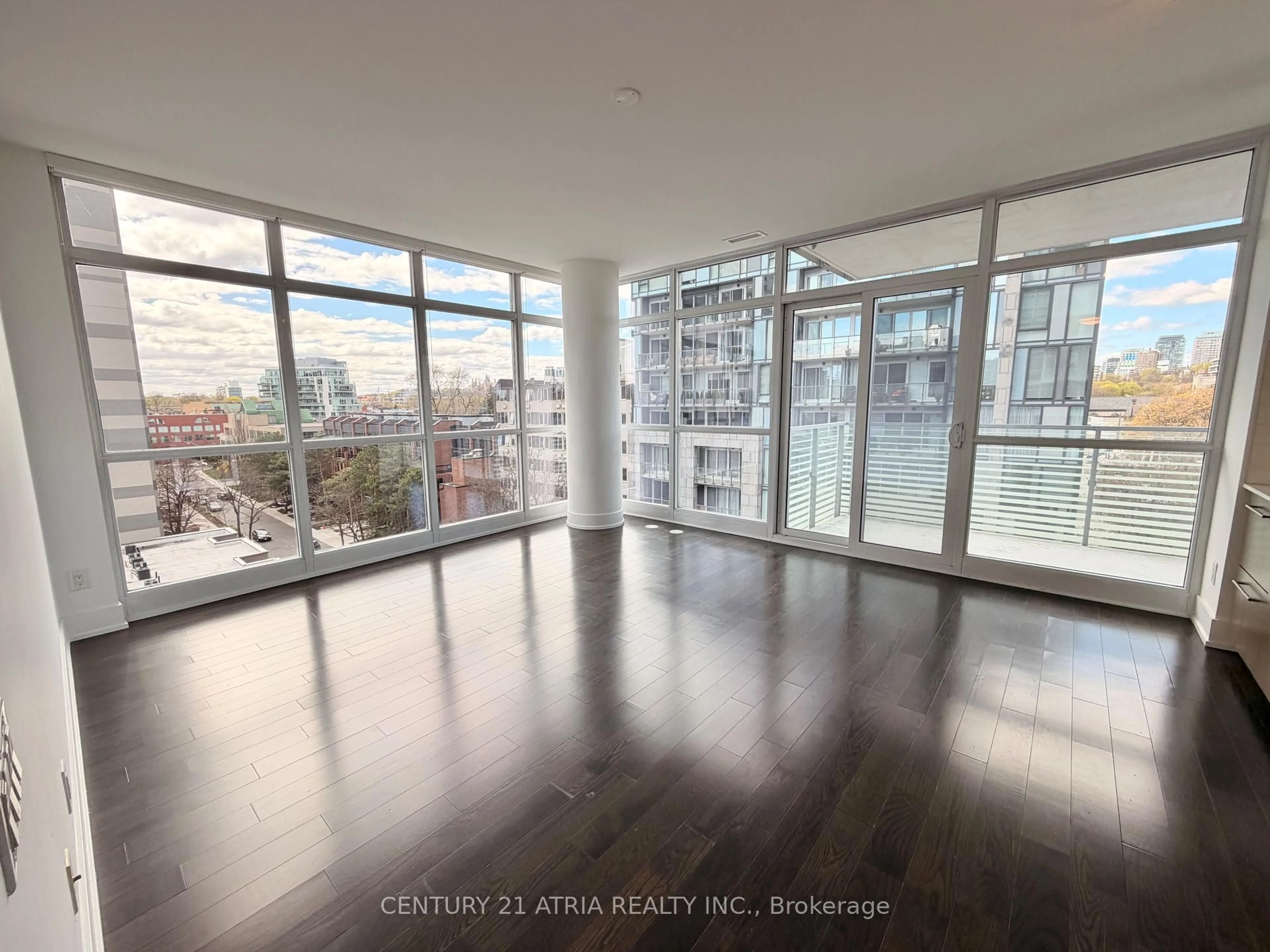 A pic of a room for 170 Avenue Rd #506, Toronto Ontario M5R 0A4
