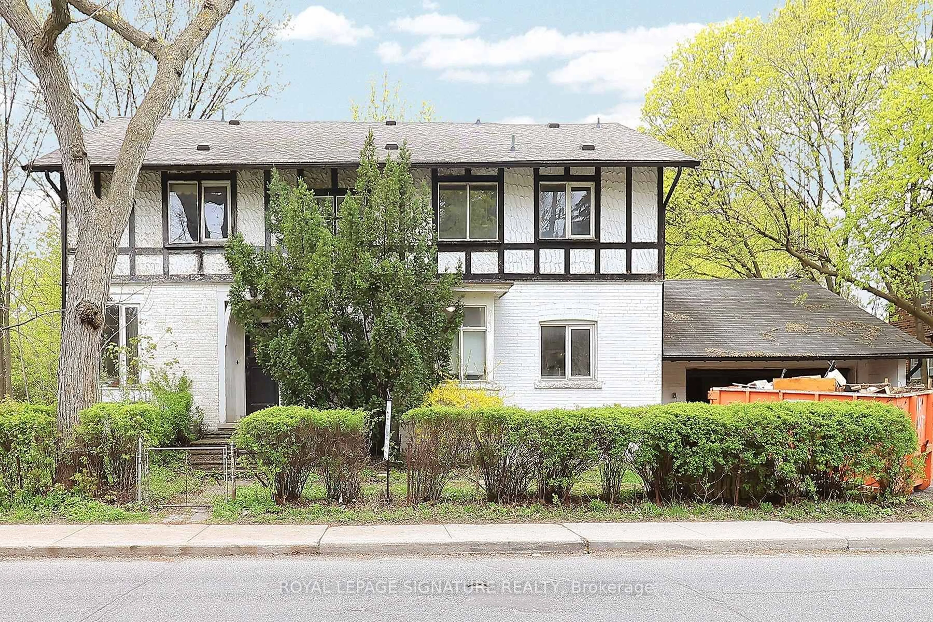 Home with brick exterior material, street for 170 Glengrove Ave, Toronto Ontario M4R 1P3