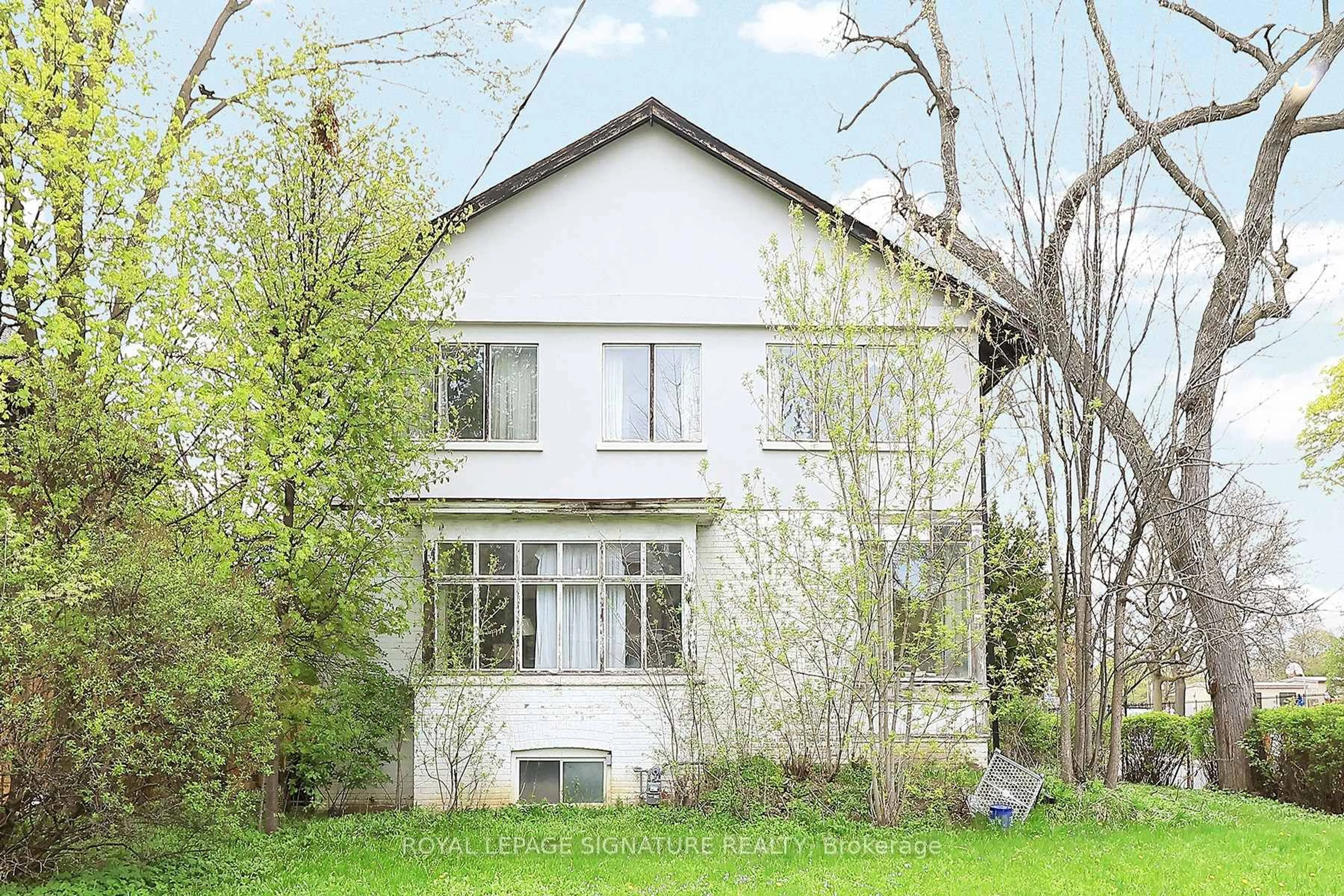 Unknown for 170 Glengrove Ave, Toronto Ontario M4R 1P3