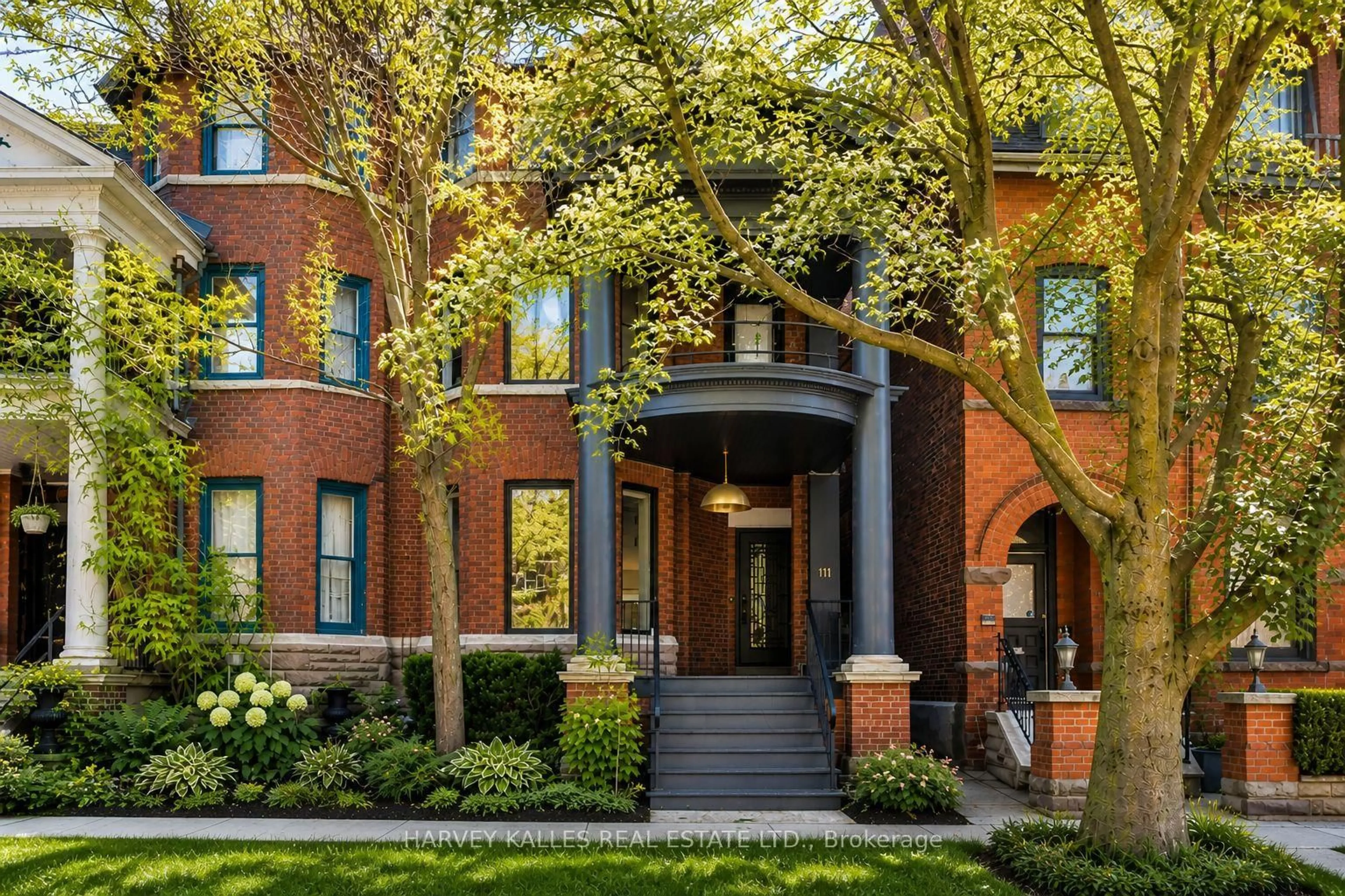 Home with brick exterior material, street for 111 Bedford Rd, Toronto Ontario M5R 2K5