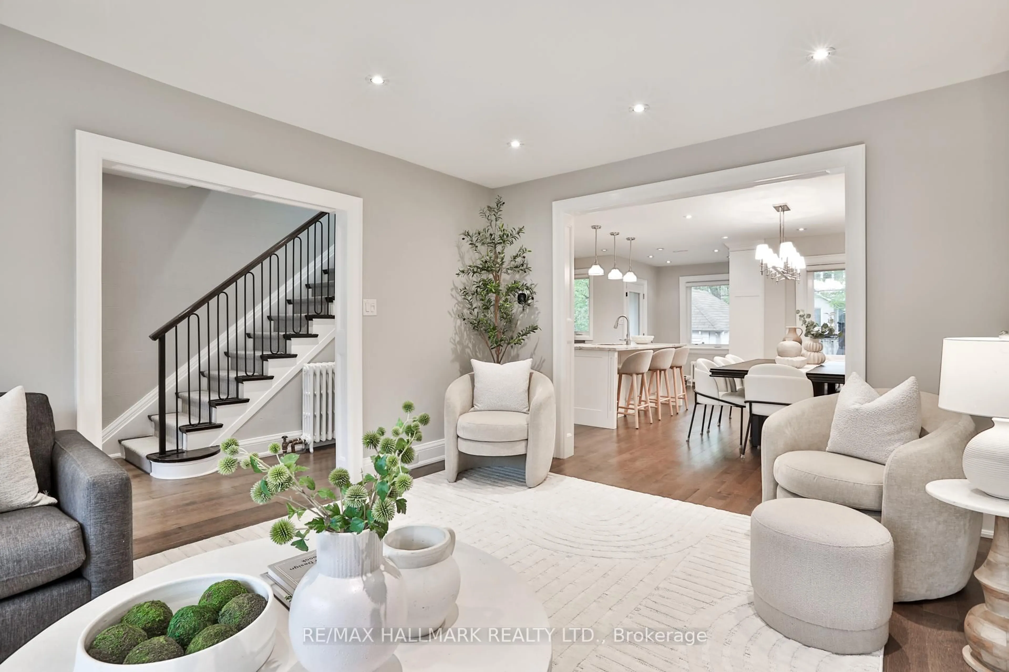 Unknown for 151 Chiltern Hill Rd, Toronto Ontario M6C 3C3