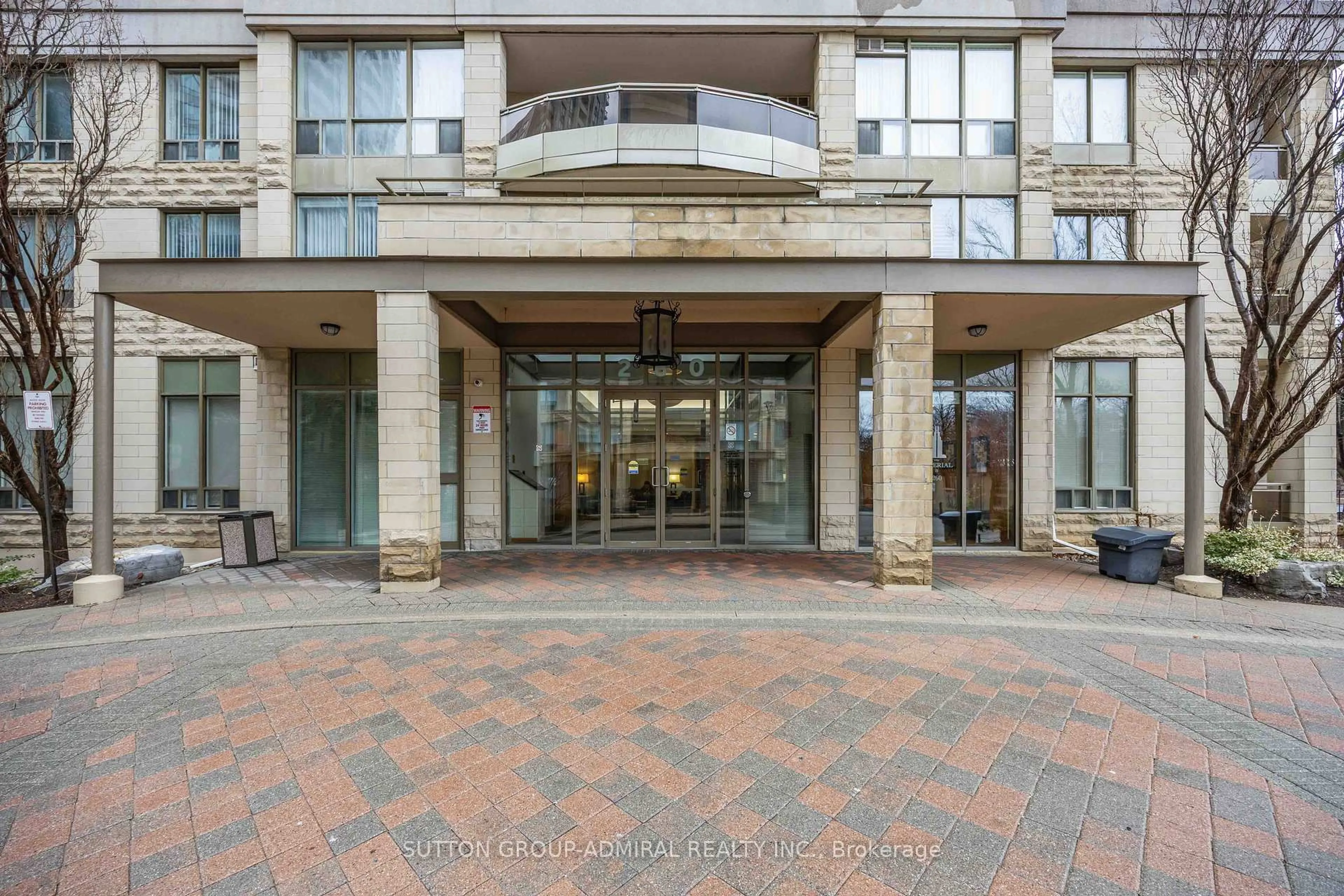 Indoor foyer for 260 Doris Ave #1003, Toronto Ontario M2N 6X9